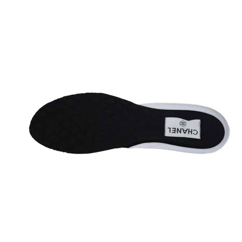 Chanel CC Logo Sneaker Black