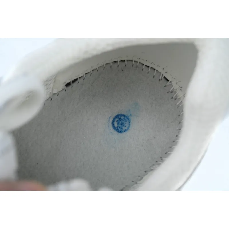 Chanel CC Logo Sneaker Silver Black