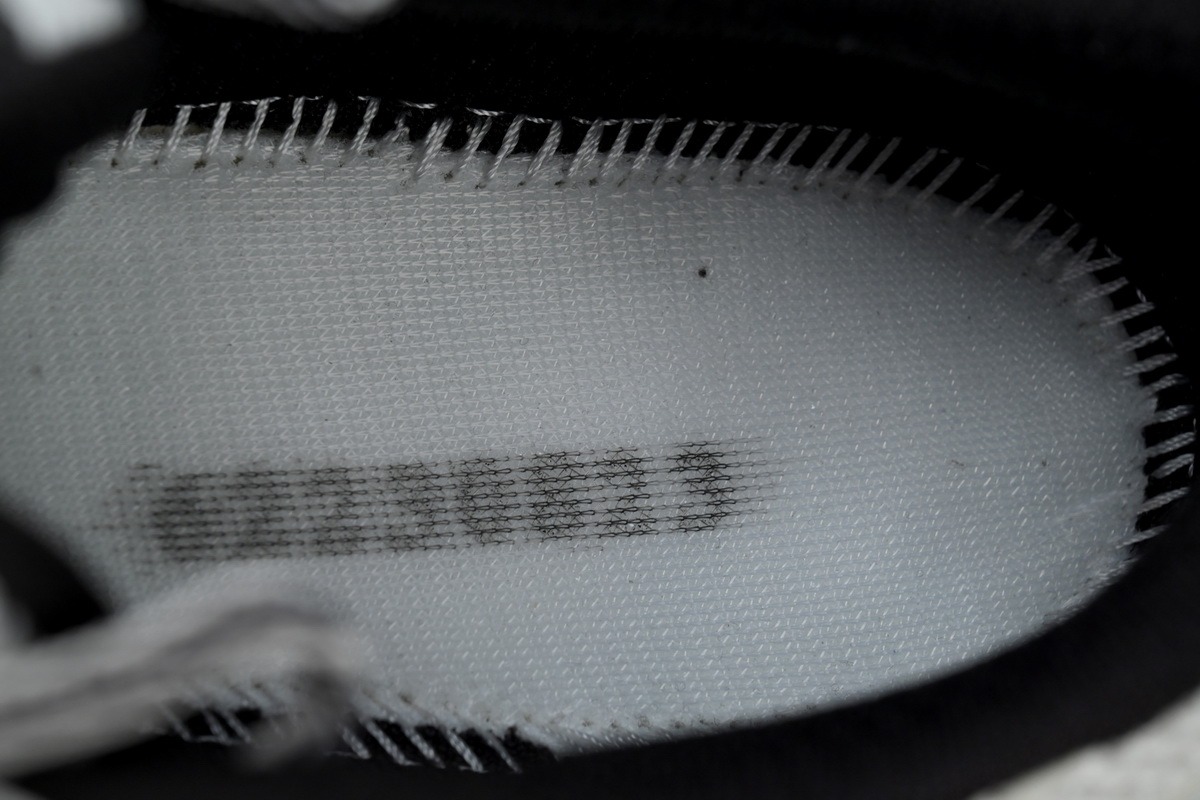 ASICS Gel-Kahana 8 'Black and White' 1011B895-200