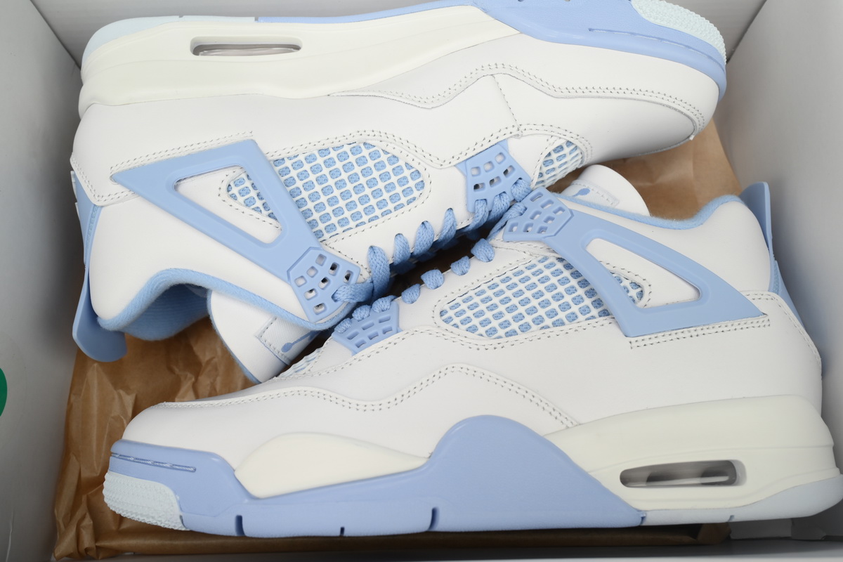 Air Jordan 4 Retro 'Forget Me Not' HV0823-100