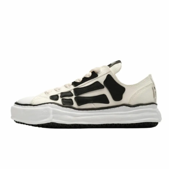 Maison Mihara Yasuhiro x AMIRI Skel-Top Low Off White