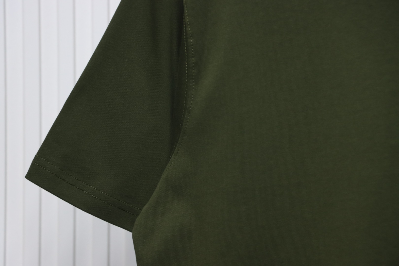 Ami Paris 25SS Embroidered Heart Short Sleeve T-shirt Army Green