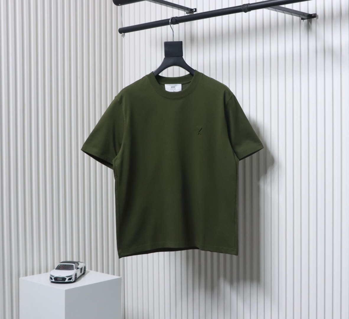 Ami Paris 25SS Embroidered Heart Short Sleeve T-shirt Army Green