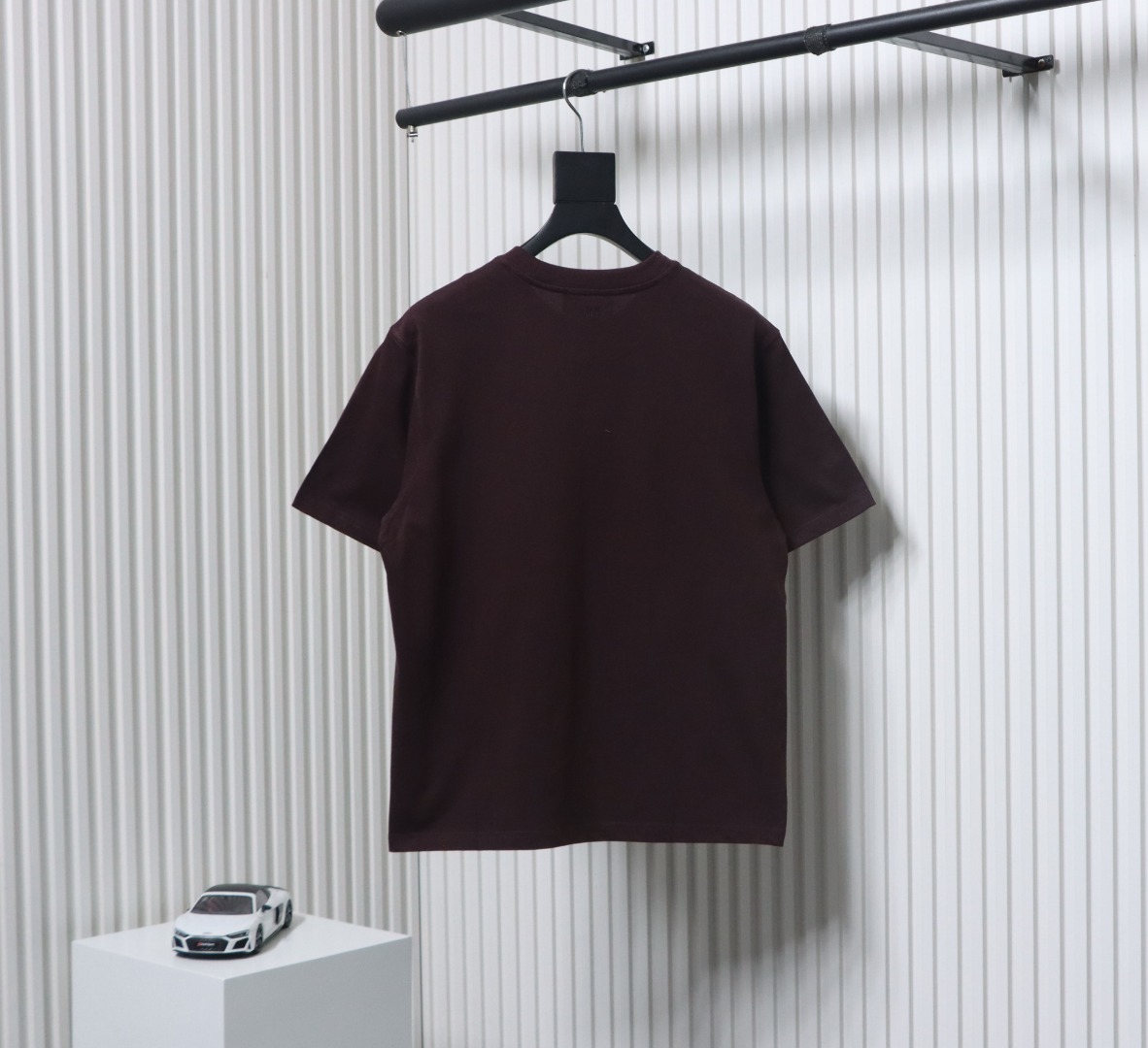 Ami Paris 25SS Embroidered Heart Short Sleeve T-shirt Brown