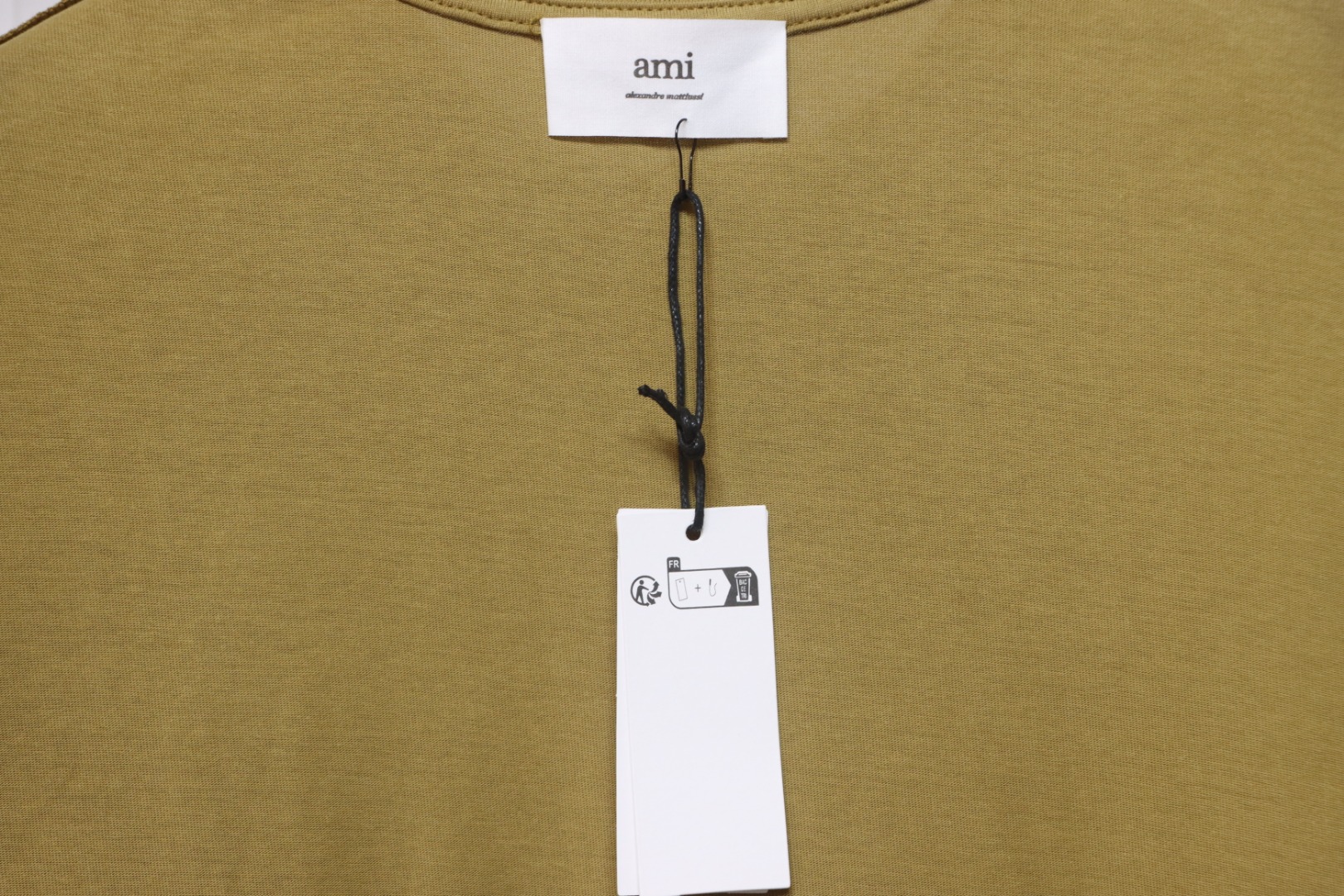 Ami Paris 25SS Embroidered Heart Short Sleeve T-shirt Khaki