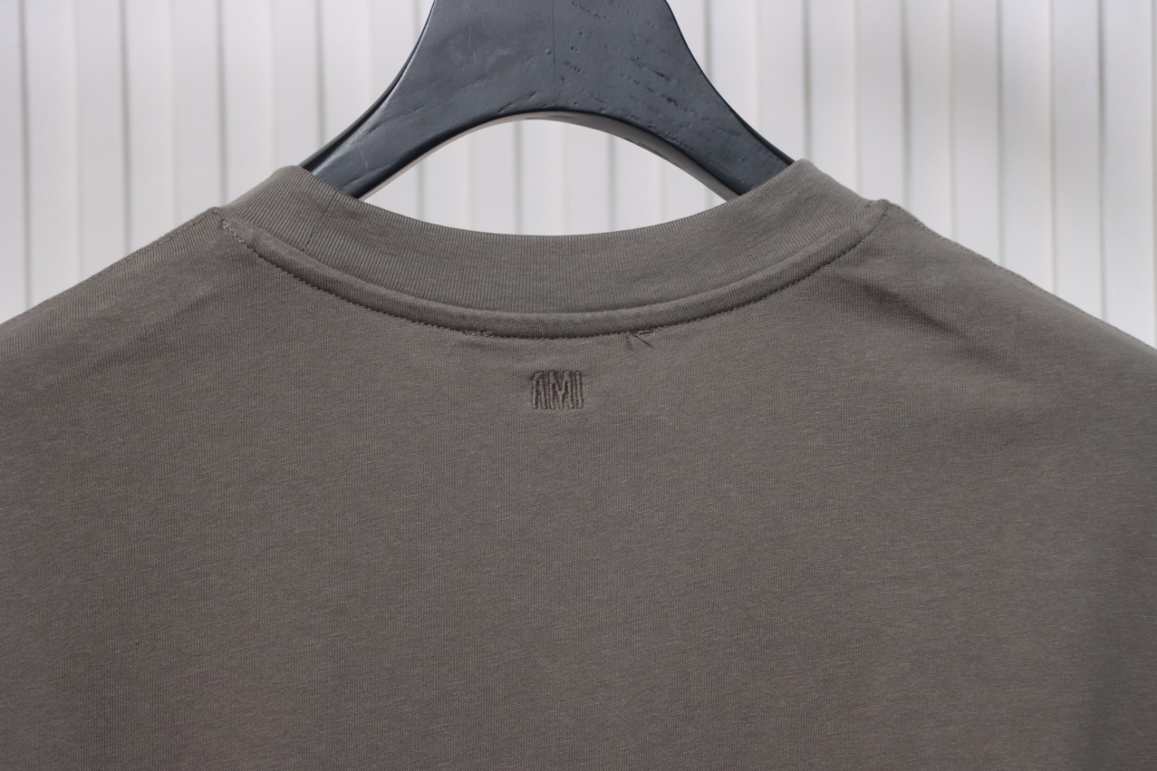 Ami Paris 25SS embroidered heart short-sleeved T-shirt Grey