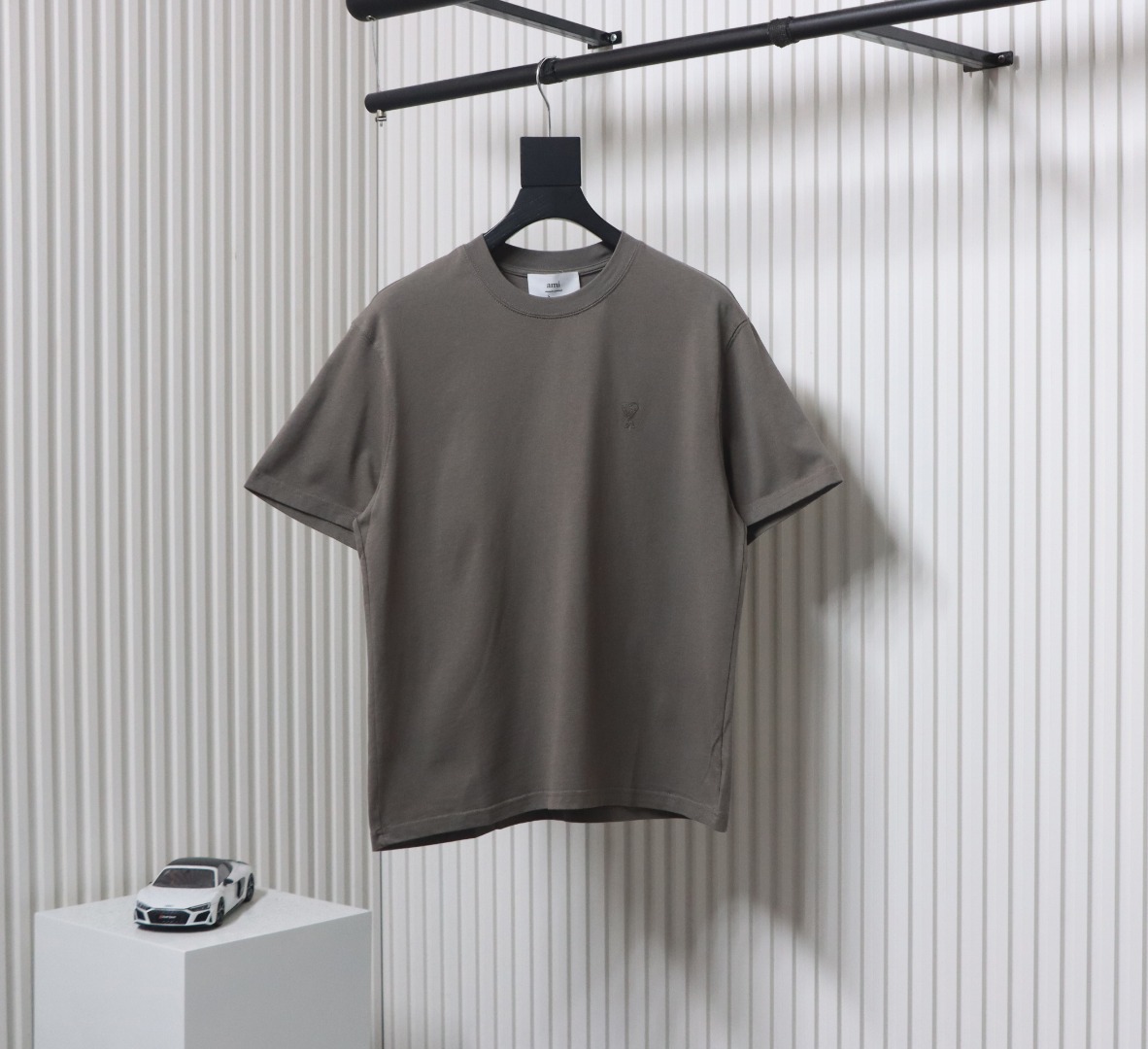 Ami Paris 25SS embroidered heart short-sleeved T-shirt Grey