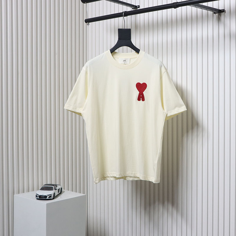Ami Paris 25SS Towel Embroidery Heart Short Sleeve T-shirt Beige