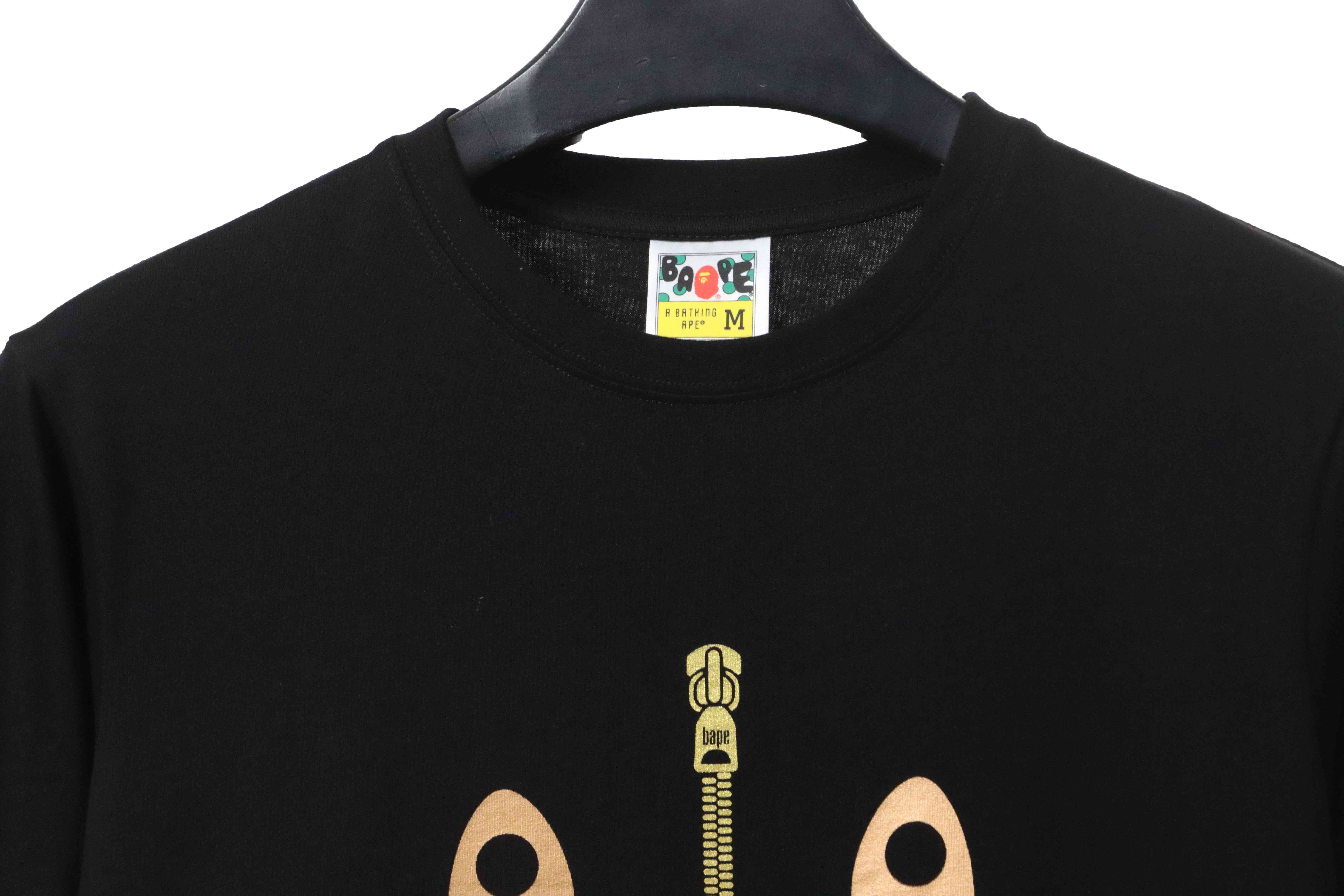 APE Camouflage Shark Mouth Zipper Short Sleeve Black and Red