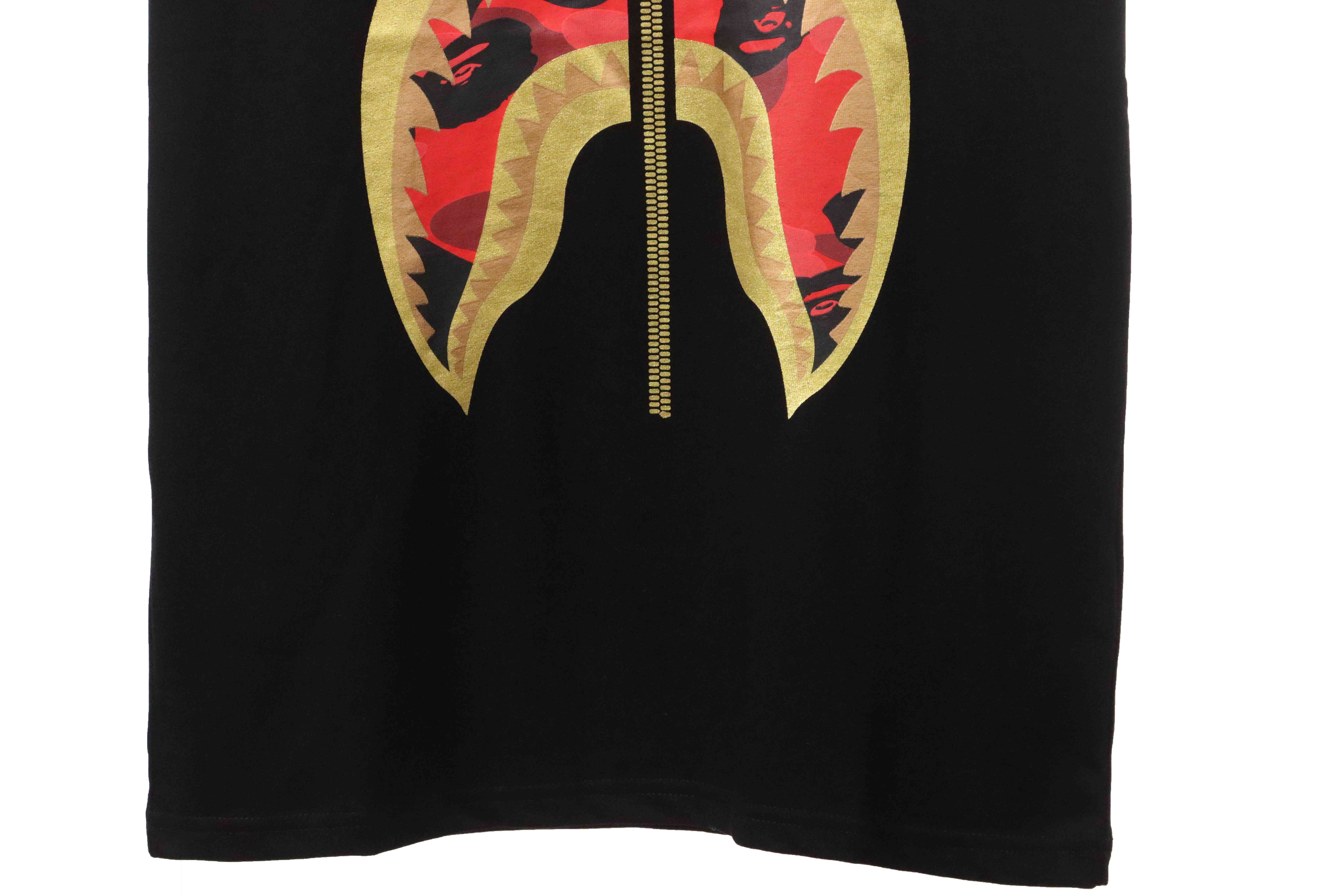 APE Camouflage Shark Mouth Zipper Short Sleeve Black and Red