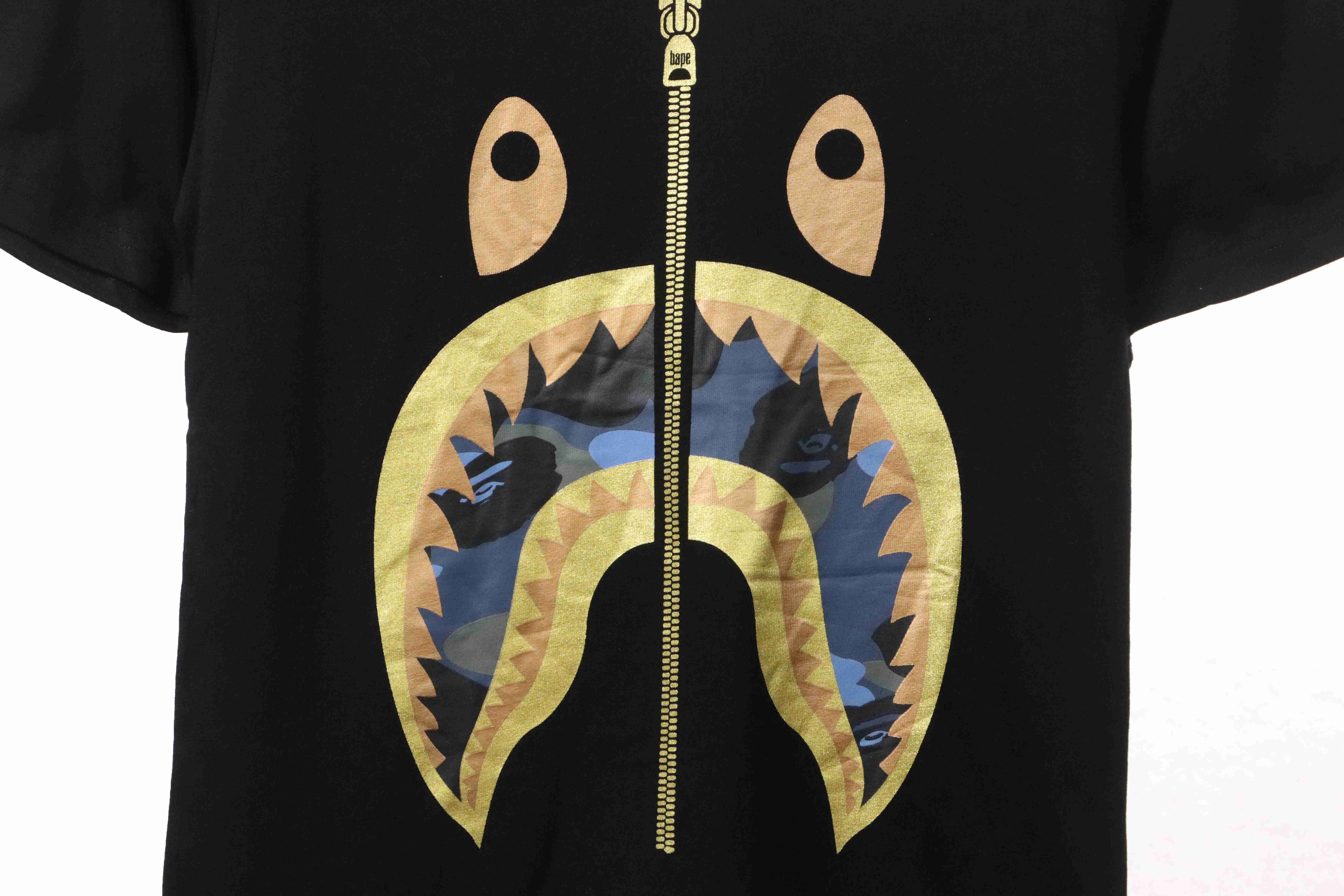 BAPE Camouflage Shark Mouth Zipper Short Sleeve Black and Blue