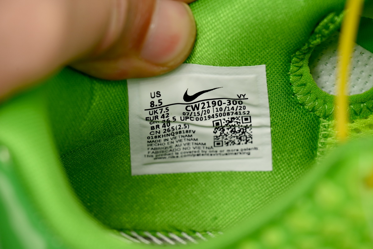 Nike Kobe 6 Protro Grinch (2020)  CW2190-300 