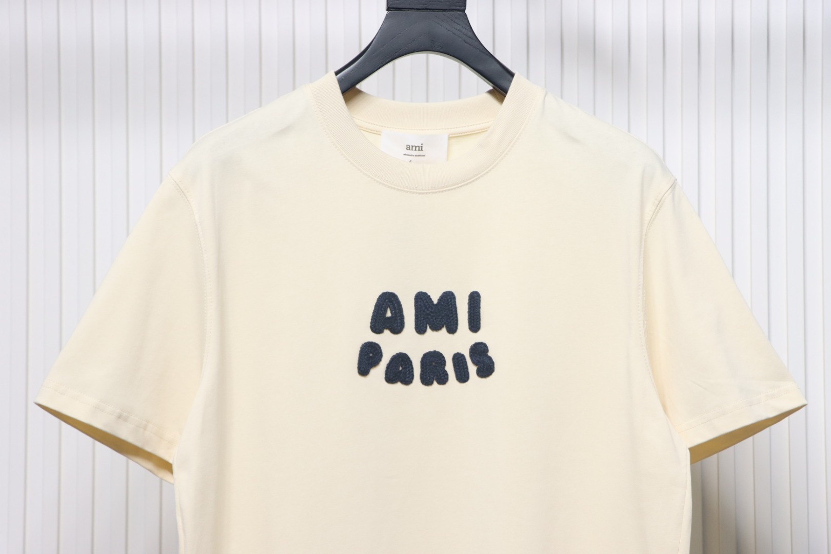 P130 Ami Paris 25SS patch letter short-sleeved T-shirt