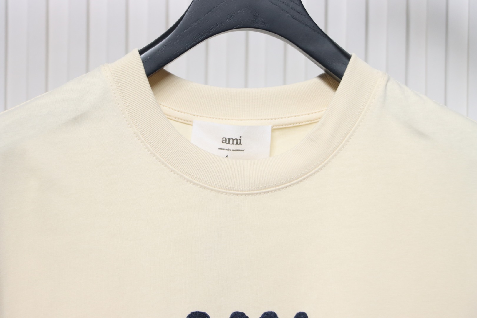 P130 Ami Paris 25SS patch letter short-sleeved T-shirt