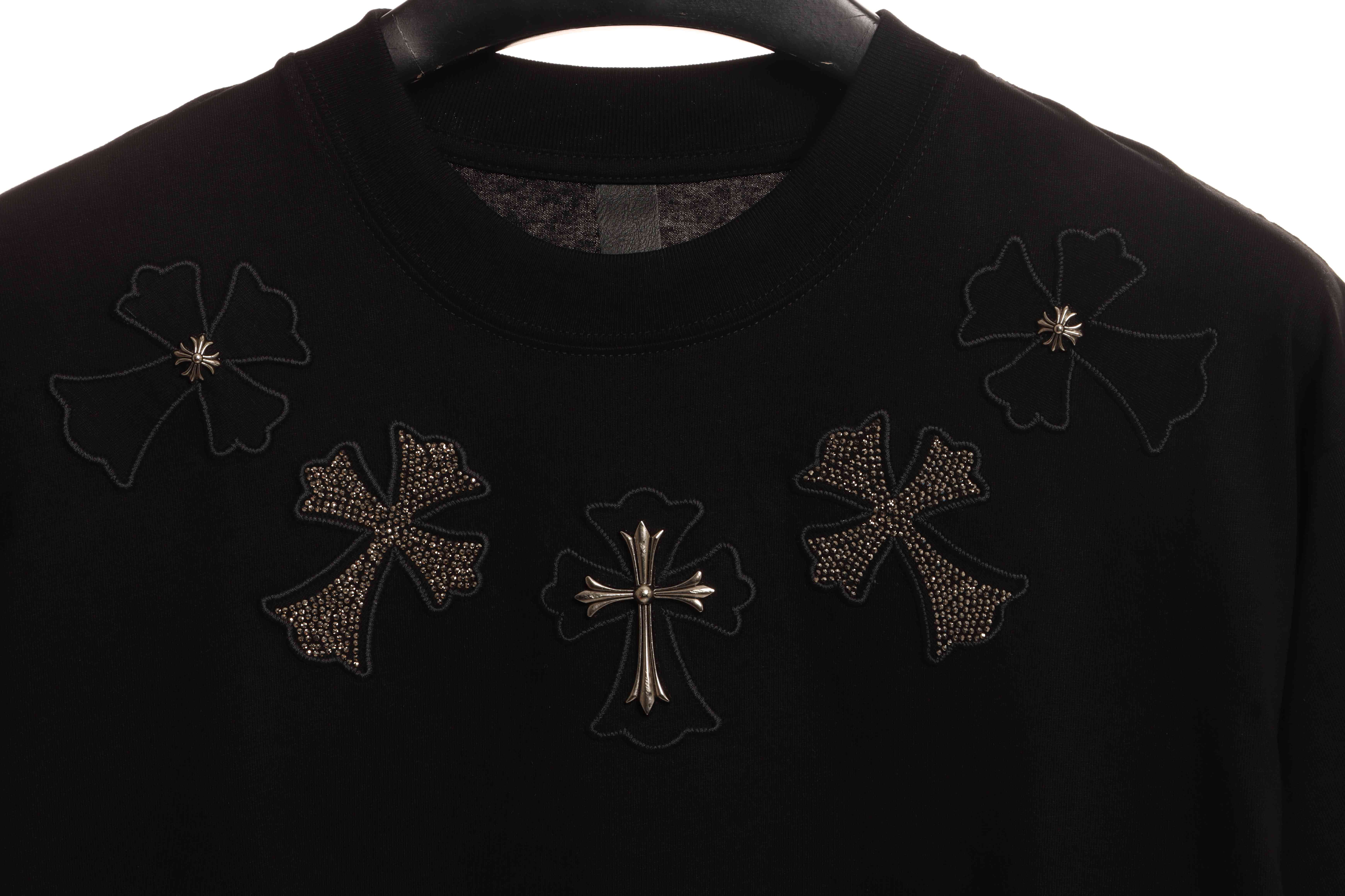 Chrome Heart Neckline Cross Rhinestone Short Sleeves Black
