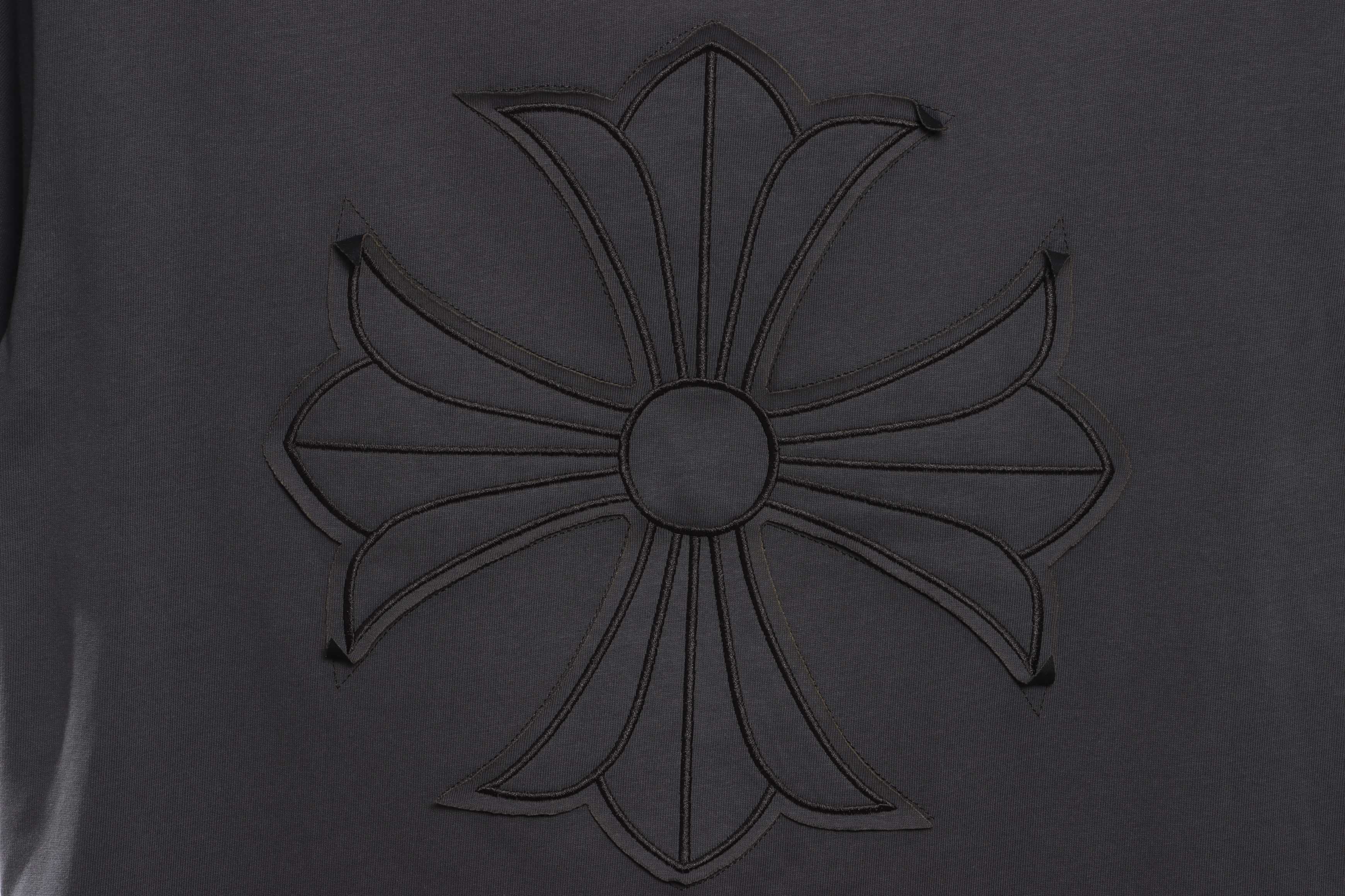 Chrome Hearts distressed cross logo short sleeves grey