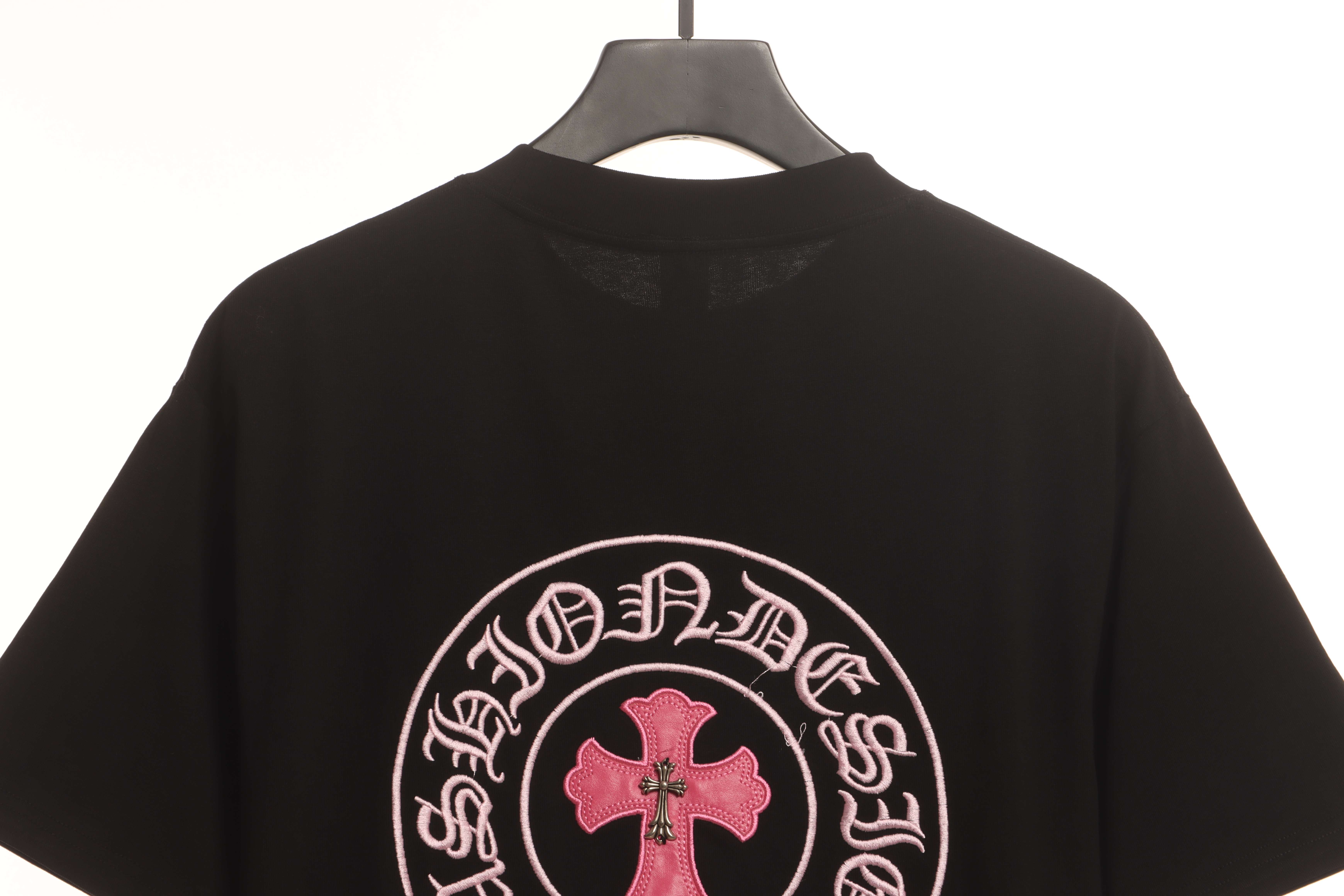 Chrome Hearts Pink Leather Horseshoe Short Sleeve Black