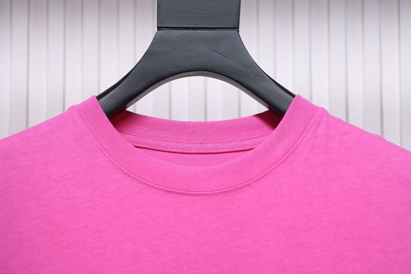 Chrome Hearts New Chrome Hearts Scroll Banner Dopamine Color Pocket T-shirt Pink CH2024