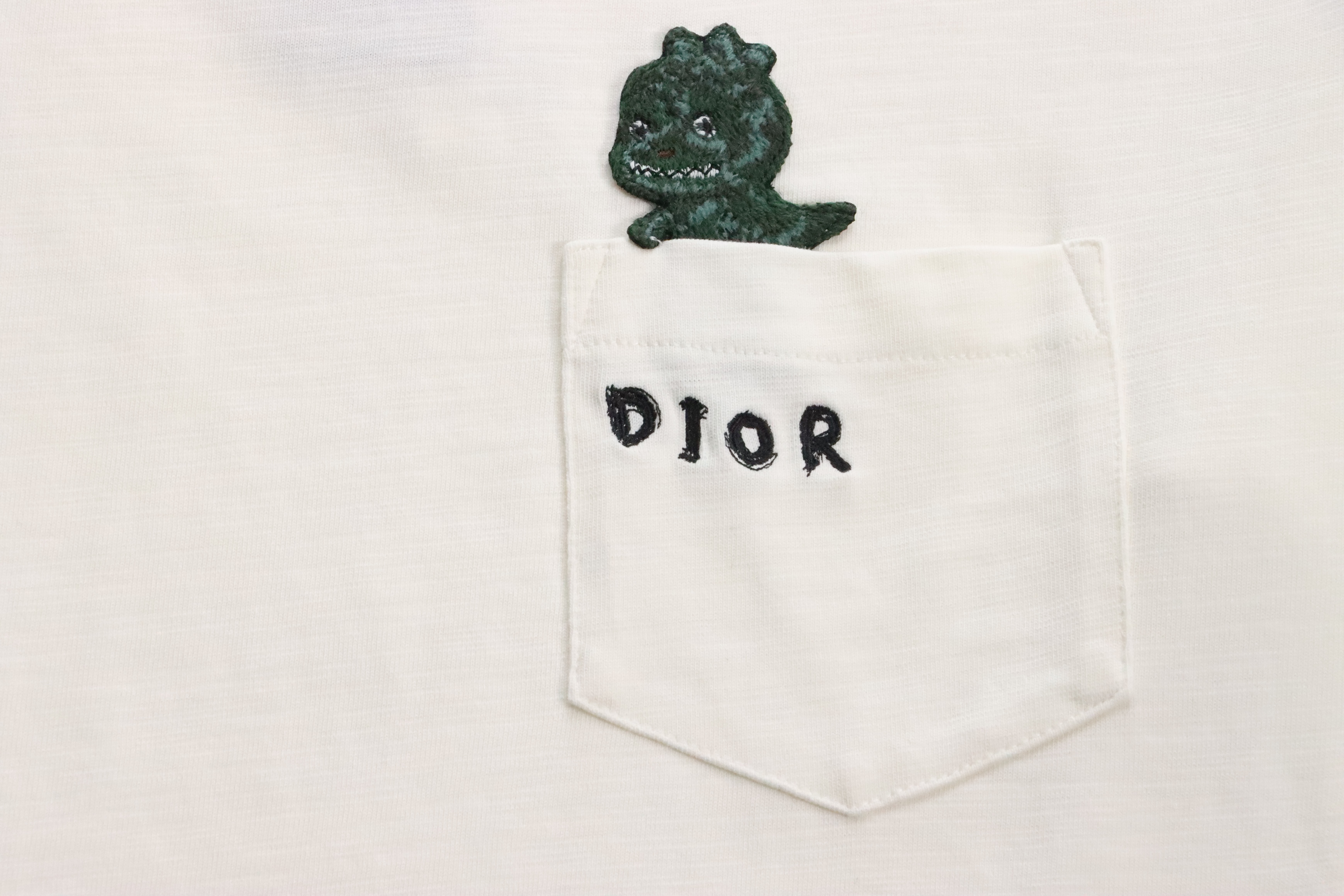 Dior Dinosaur Pocket Embroidered Short Sleeve white
