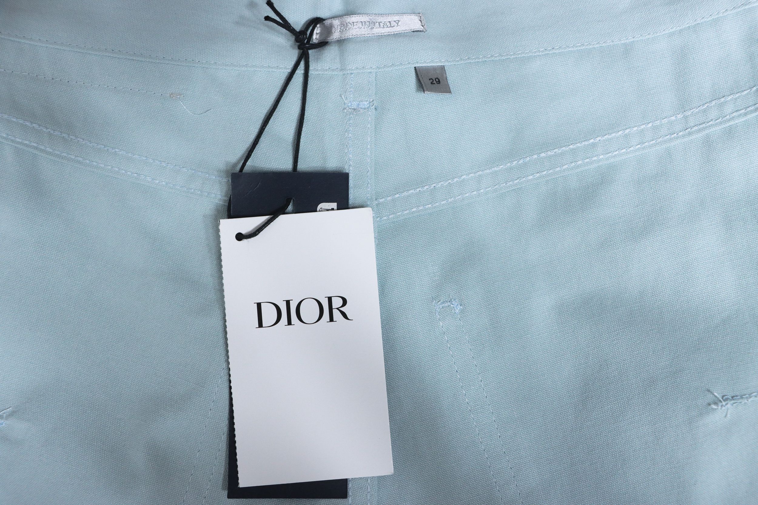 Dior 24ss heart embroidered shorts light blue