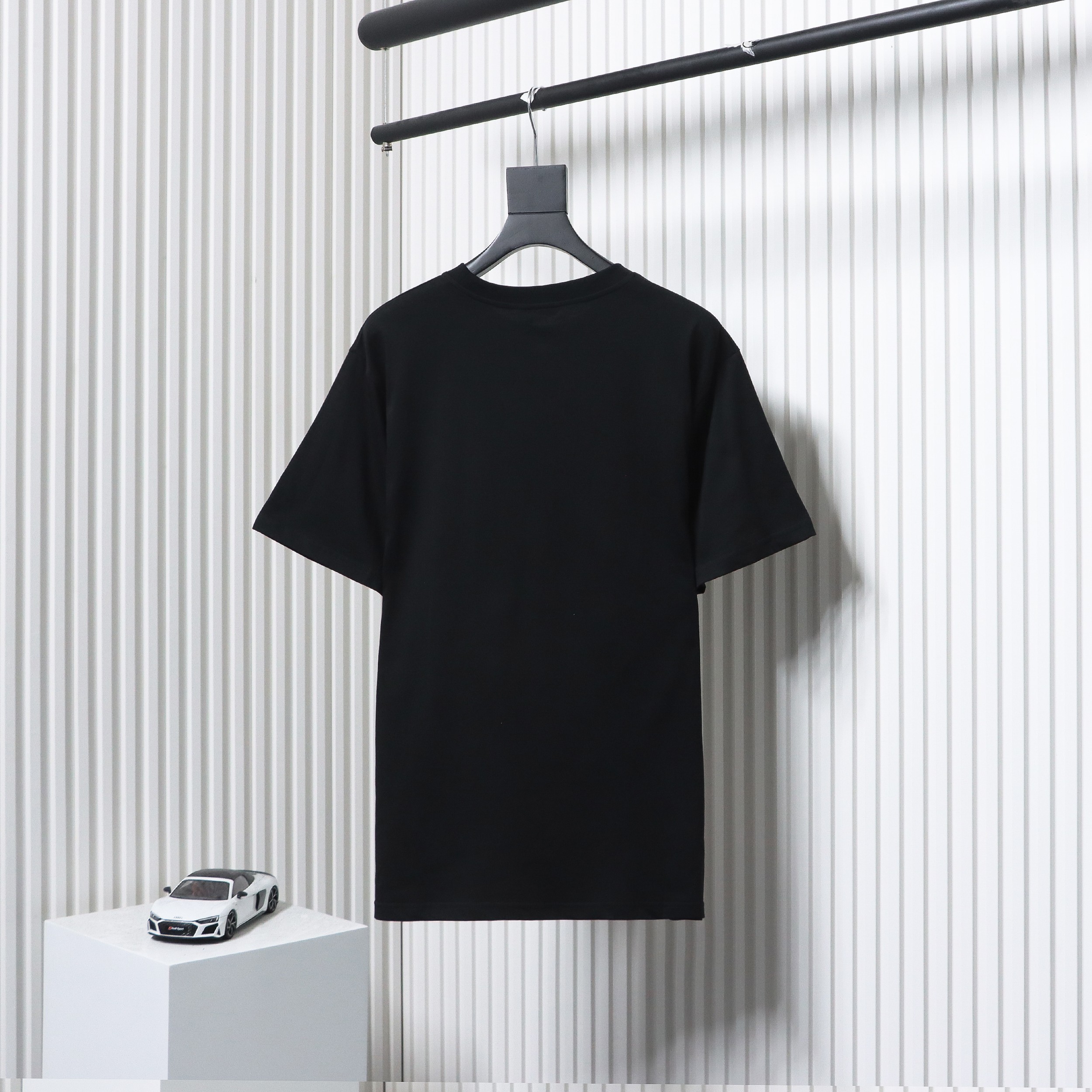 Dior classic bee embroidered short sleeve