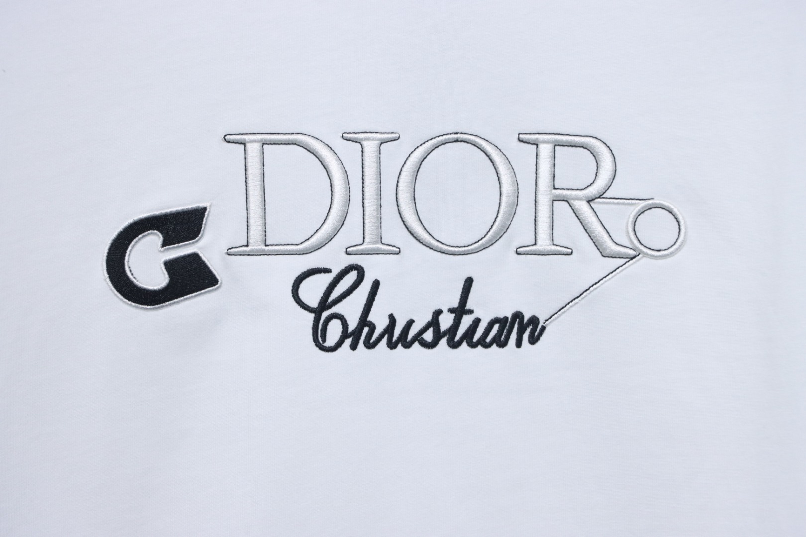 Dior pin embroidered letter logo short sleeve white