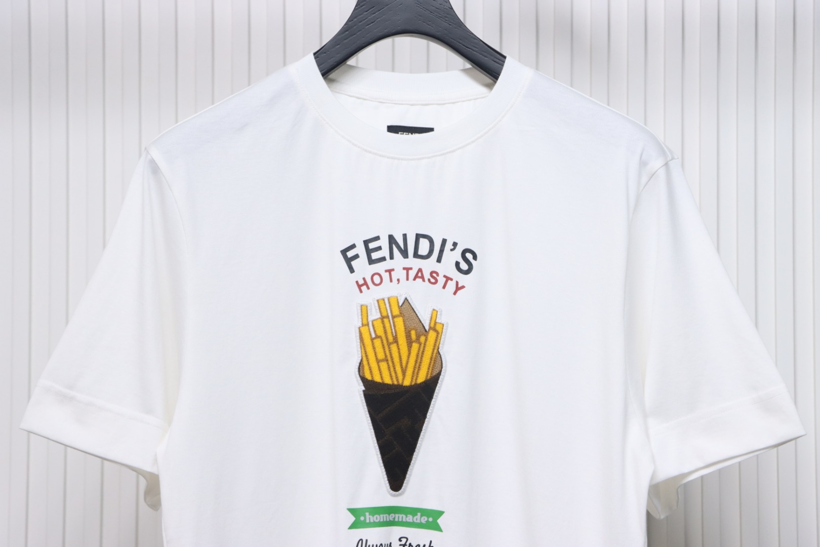 Fendi 25ss French Fries Embroidered Short Sleeve White