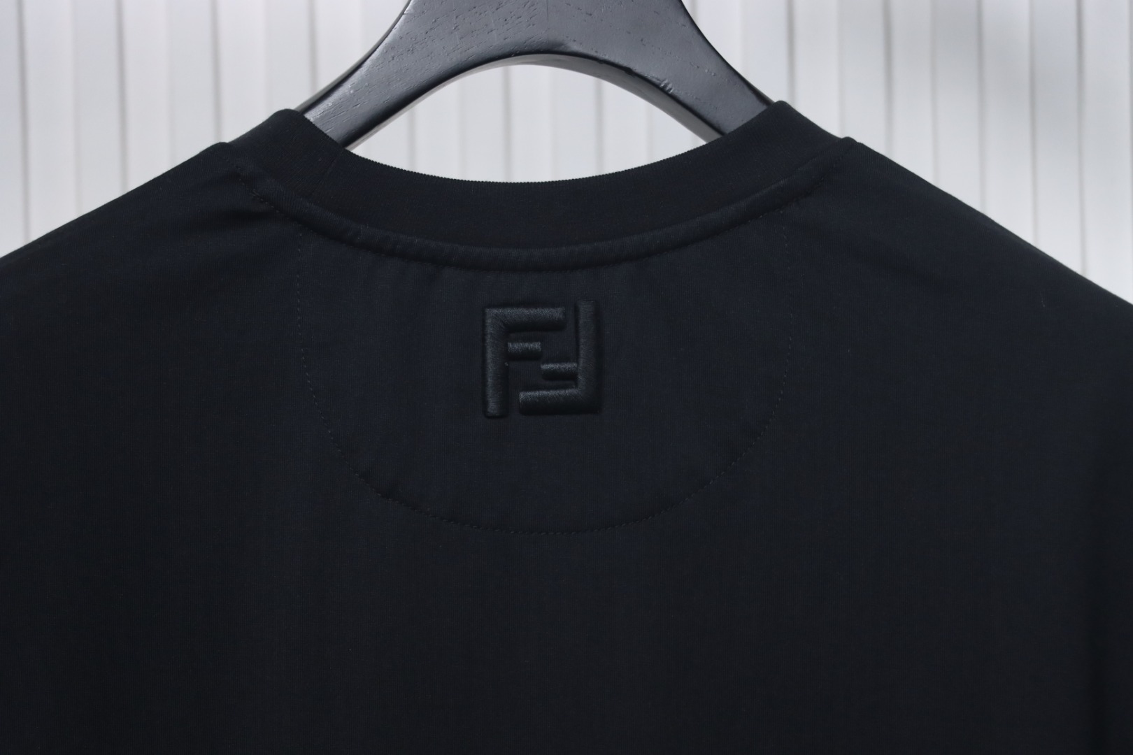 Fendi 25ss hot dog pizza badge embroidered short sleeve black