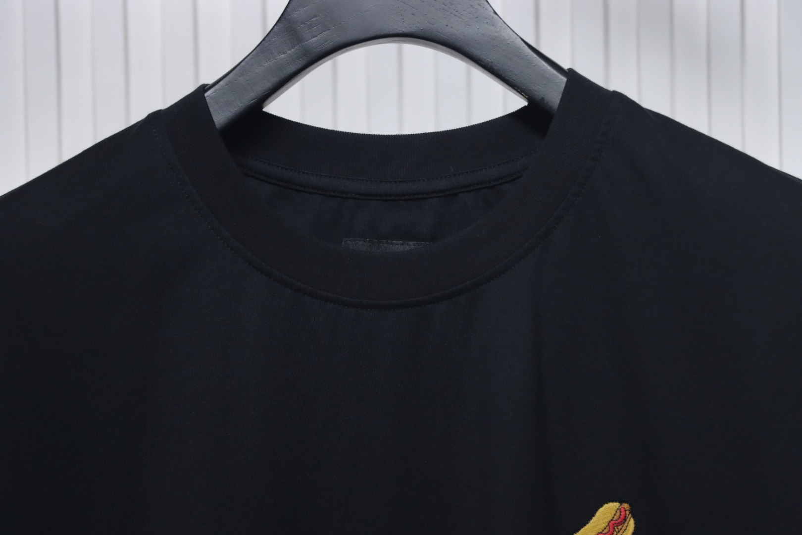 Fendi 25ss hot dog pizza badge embroidered short sleeve black