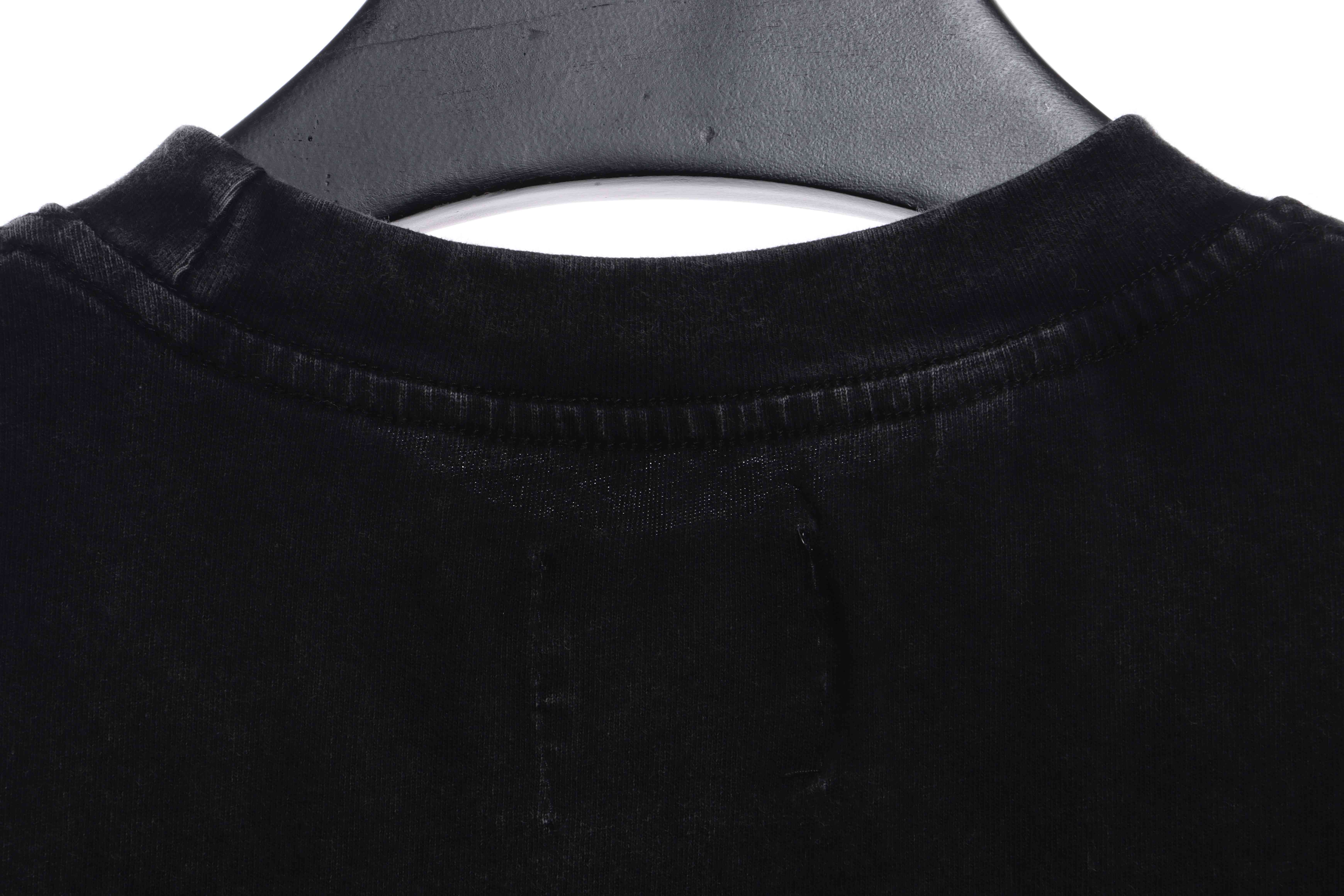 GD old damaged limited edition hand-painted graffiti short sleeve black