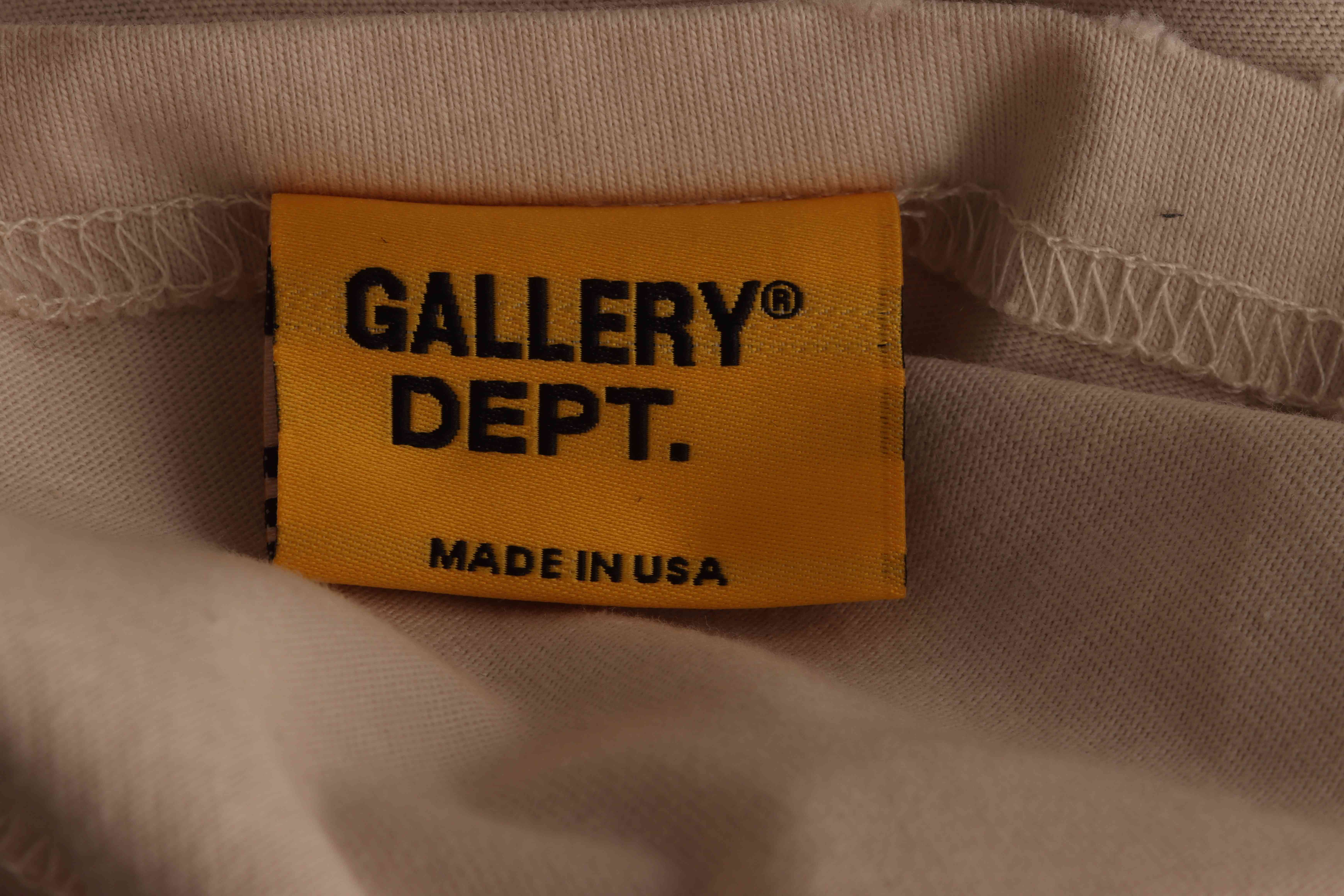 GD portrait print torn short sleeves beige