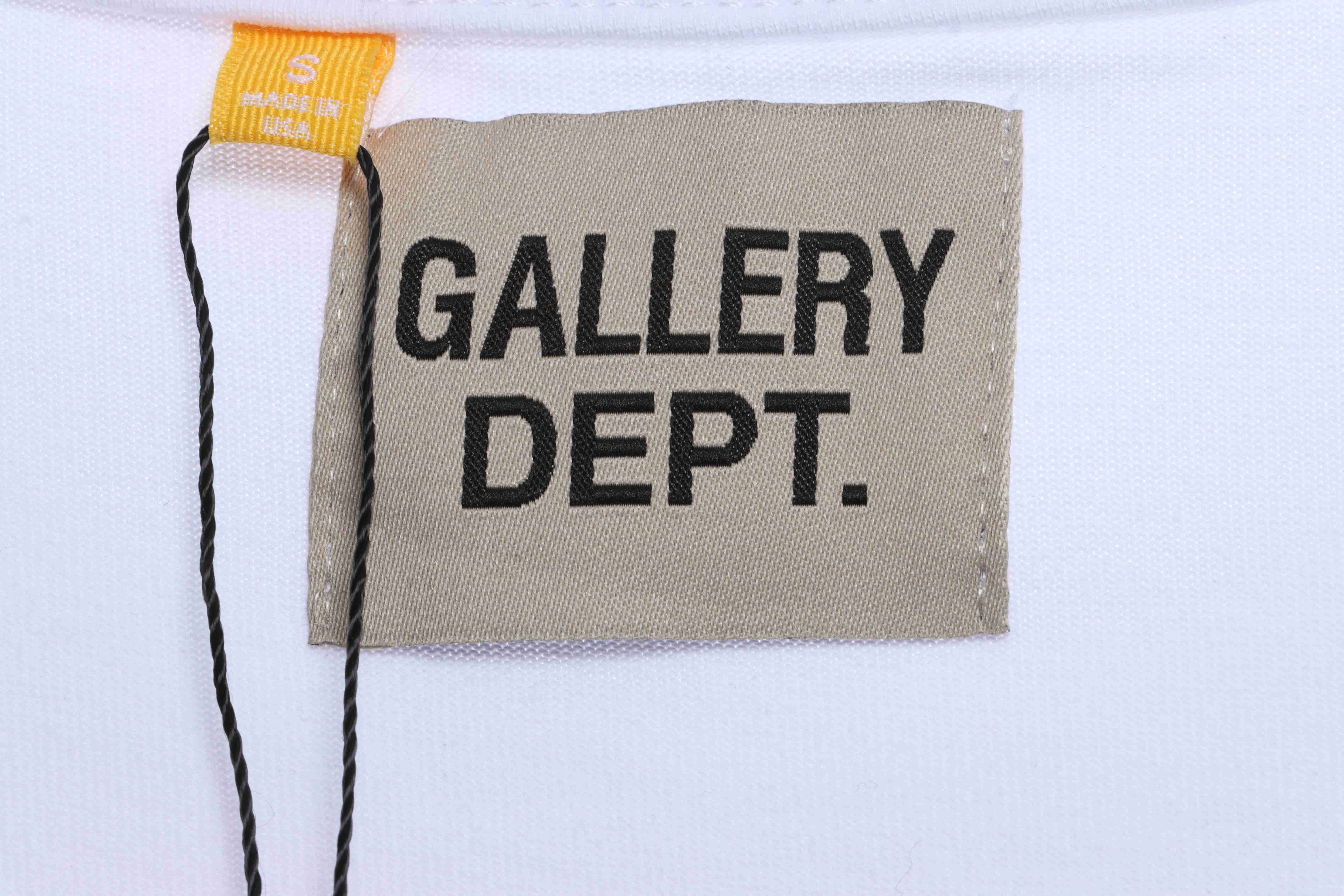 GD Rainbow Letters Printed Short Sleeve White