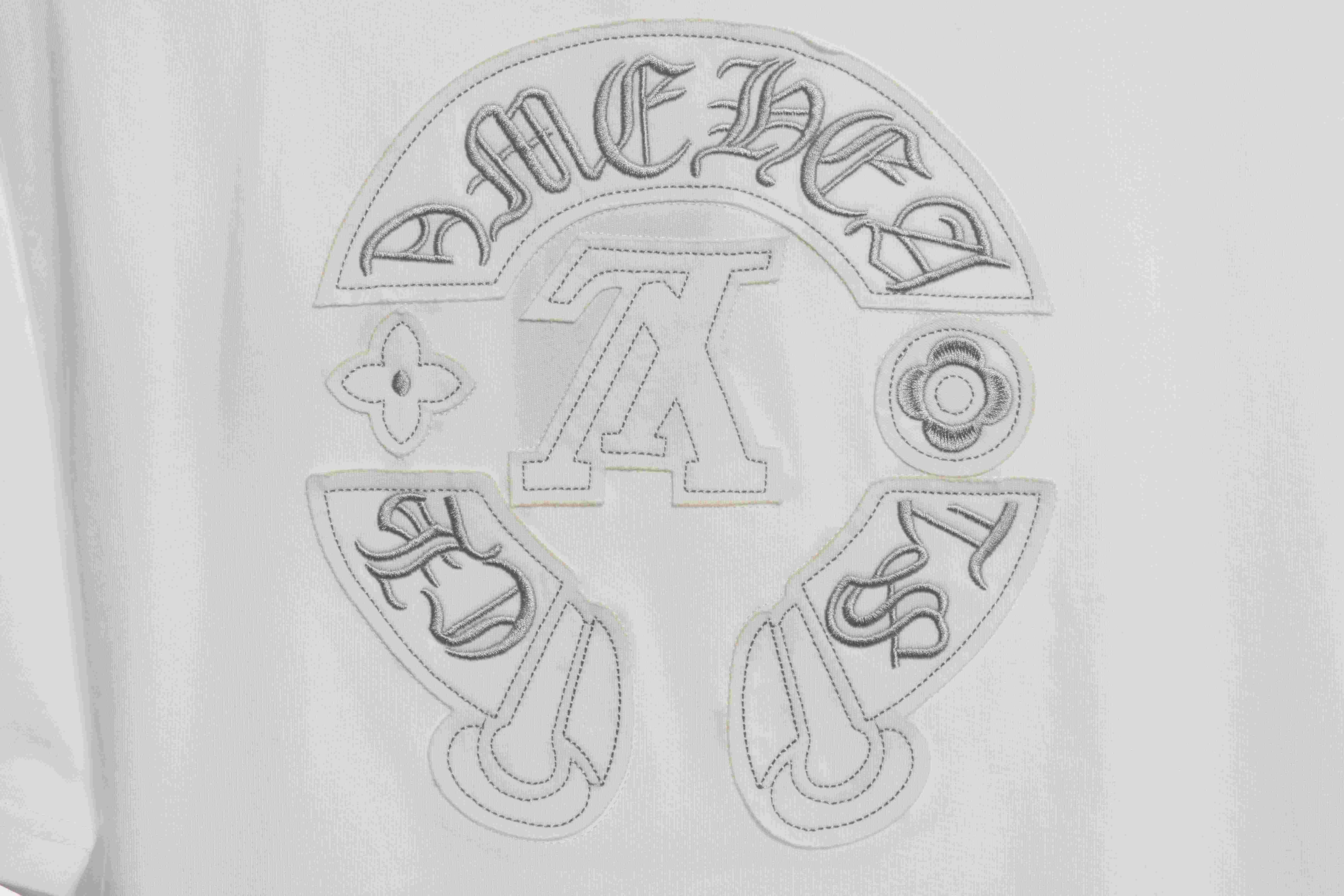 LV co-branded Chrome Hearts patch horseshoe short sleeves white