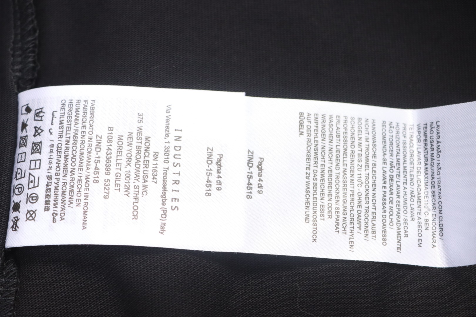 Moncler 25ss astronaut logo short sleeve black