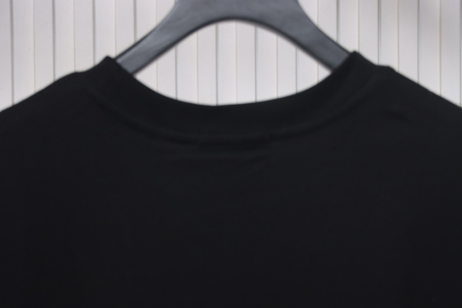 Moncler 25ss astronaut logo short sleeve black