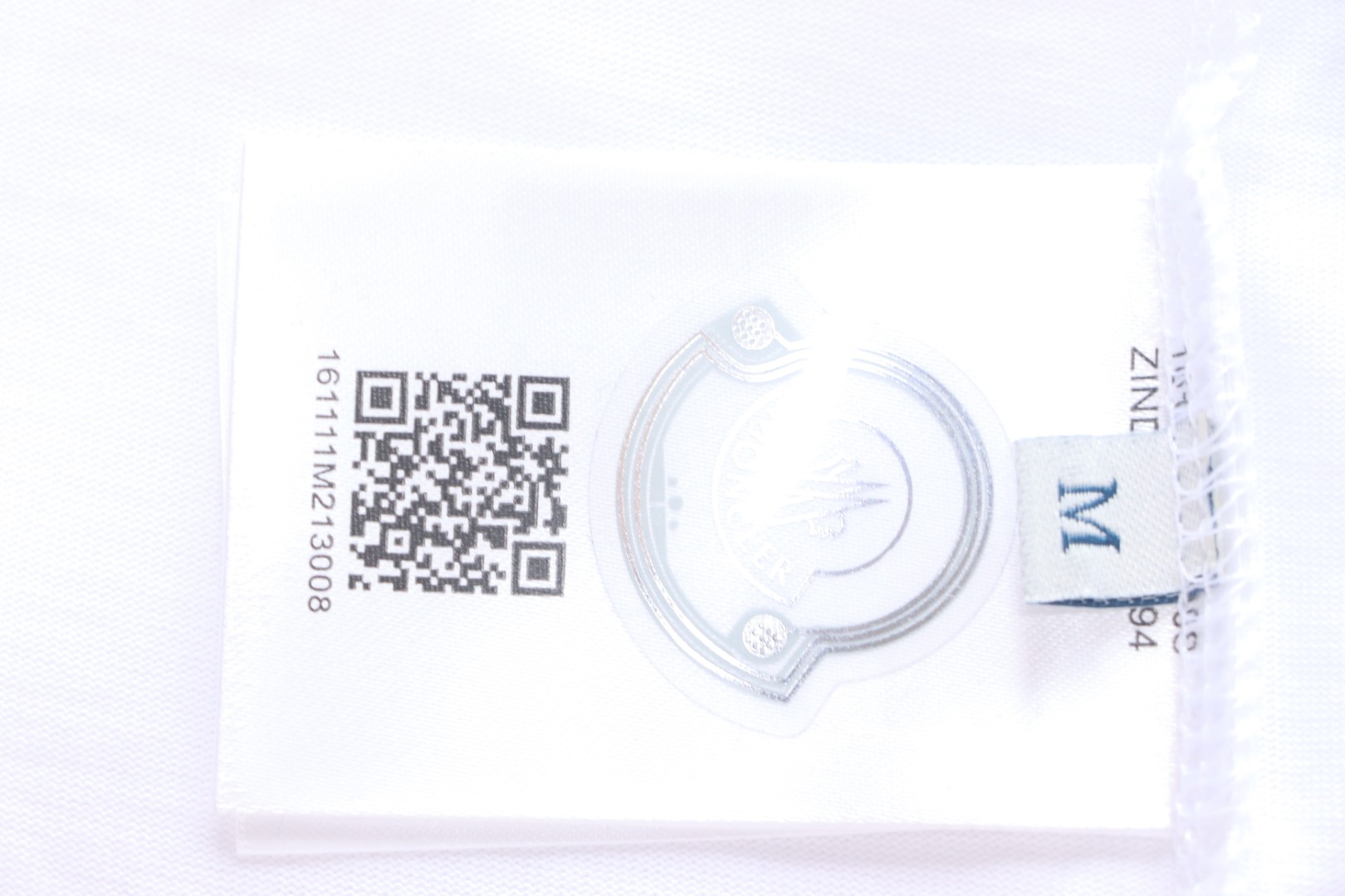 Moncler 25ss chest pressed logo print short sleeves white