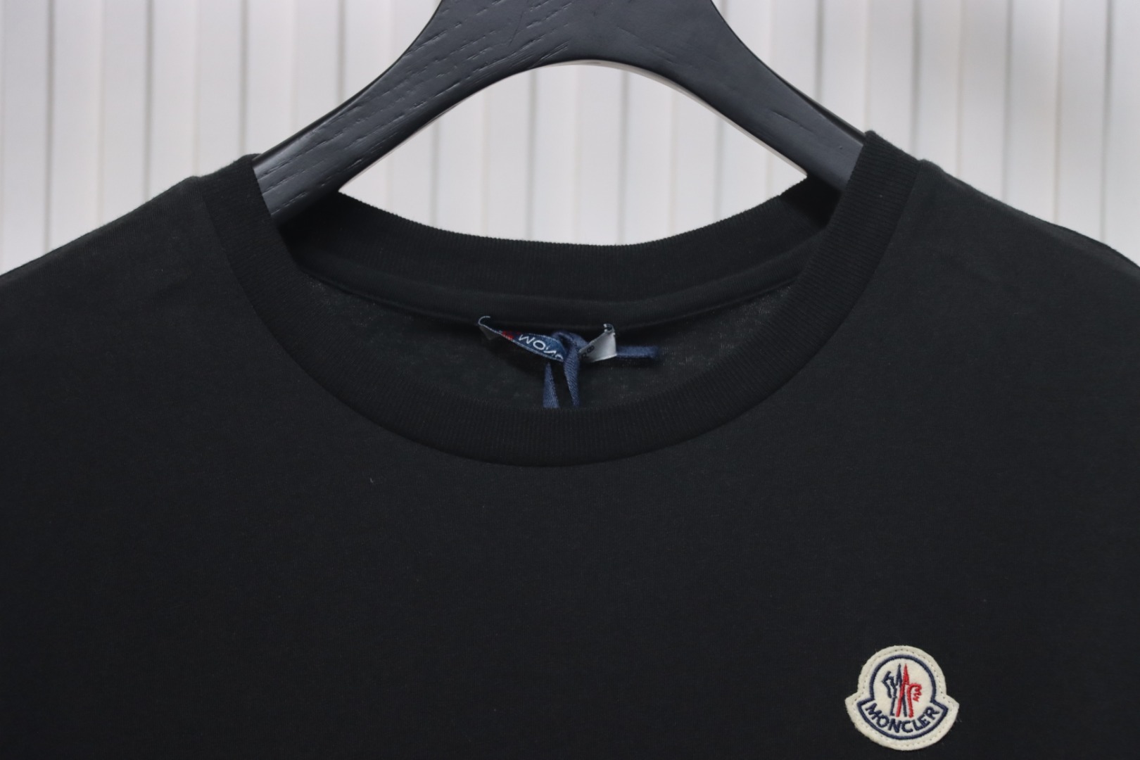 Moncler 25ss classic chest logo short sleeve white