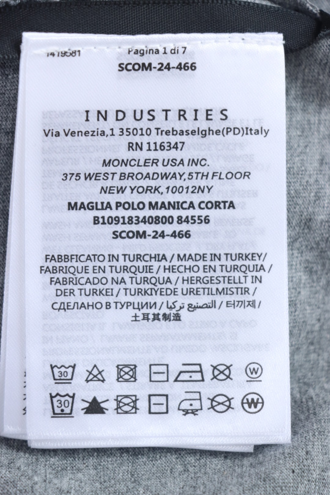 Moncler 25ss classic chest logo short sleeves grey