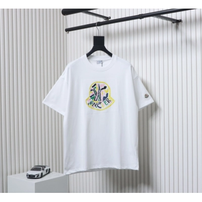 Moncler 25ss embroidered logo short sleeve white 01