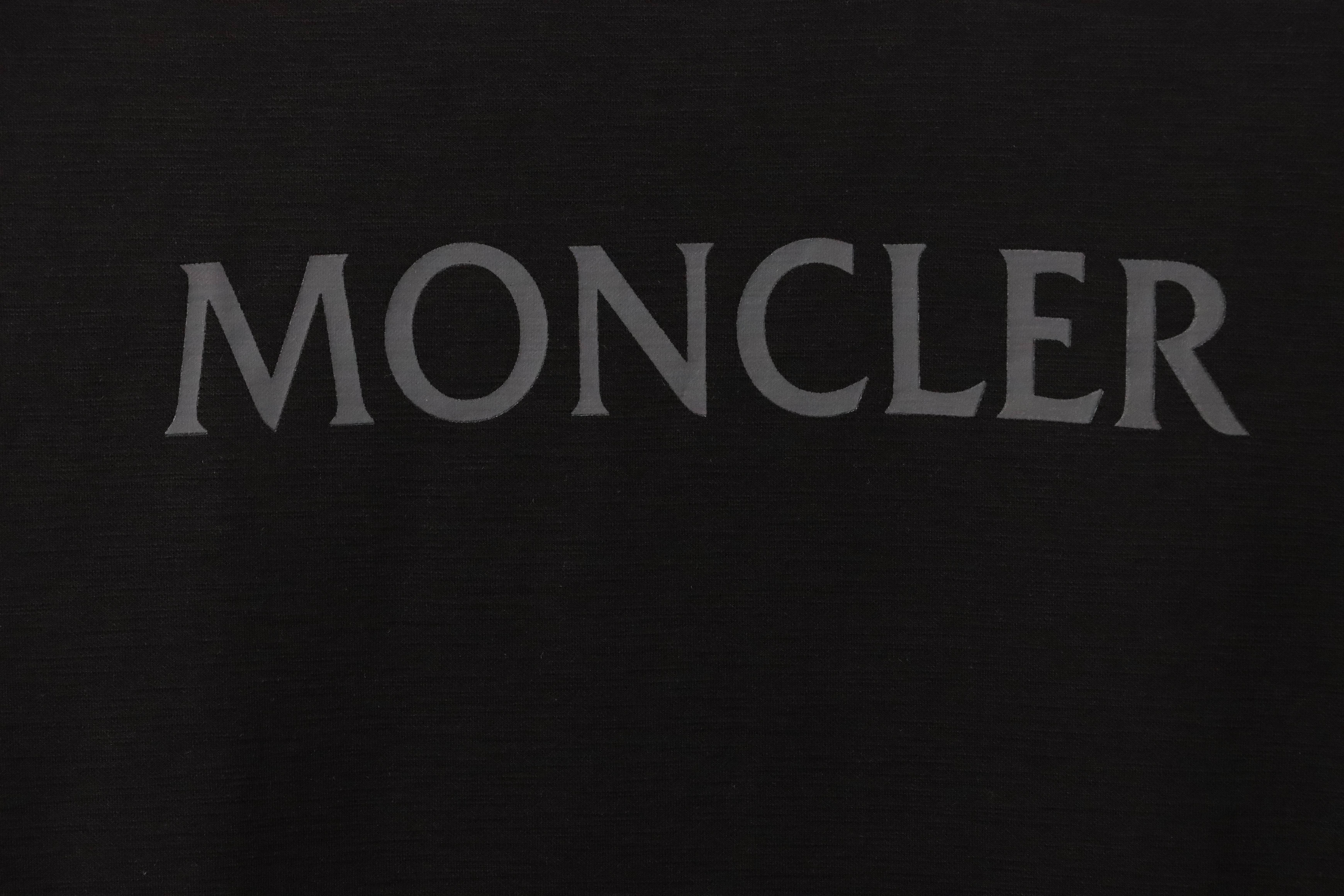 Moncler basic letter print short sleeve black
