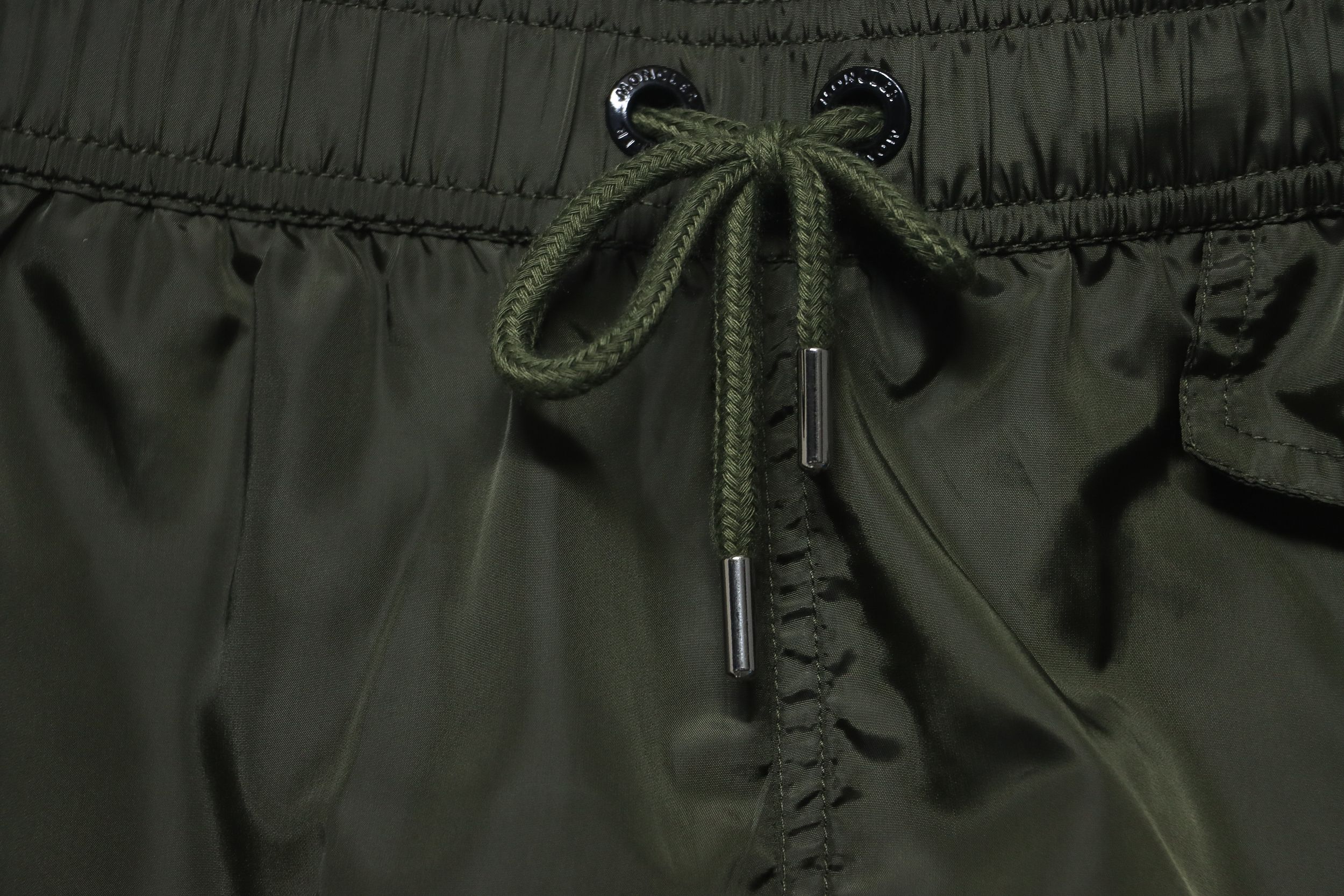 Moncler Classic Pocket Logo Woven Shorts Army Green