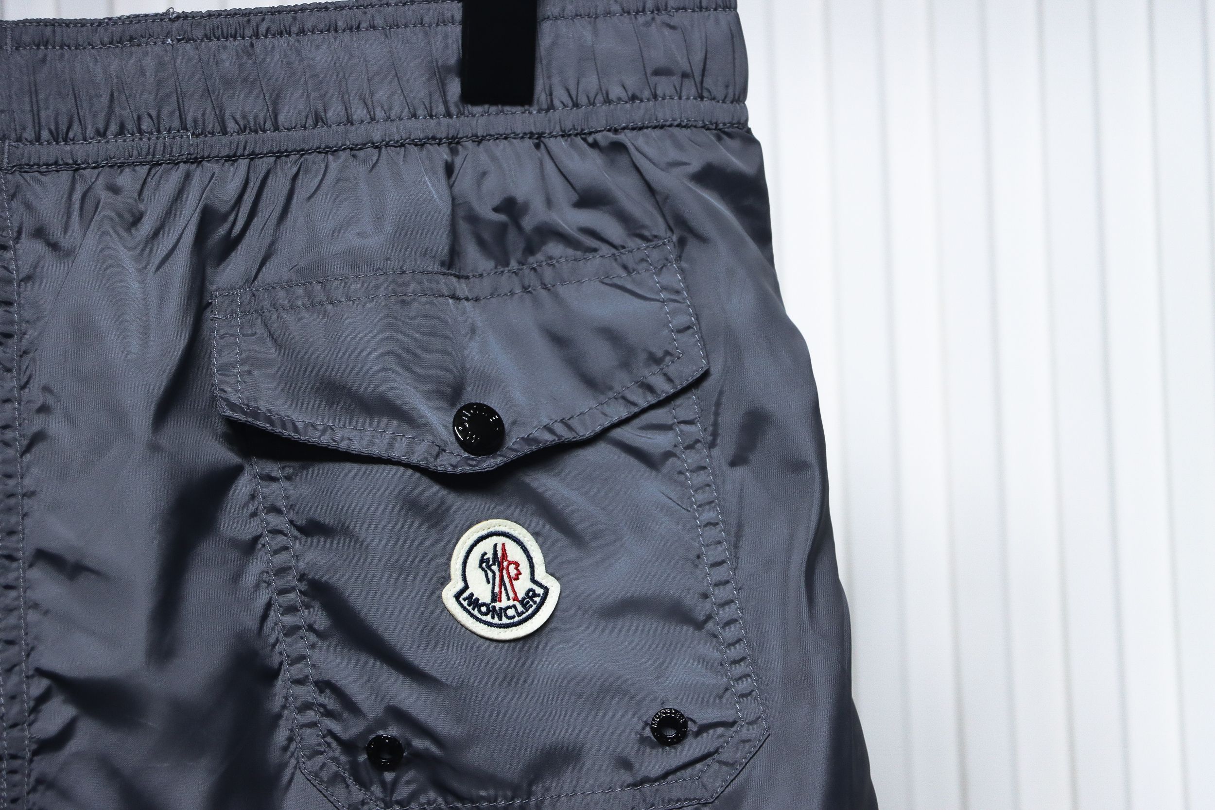 Moncler Classic Pocket Logo Woven Shorts Grey