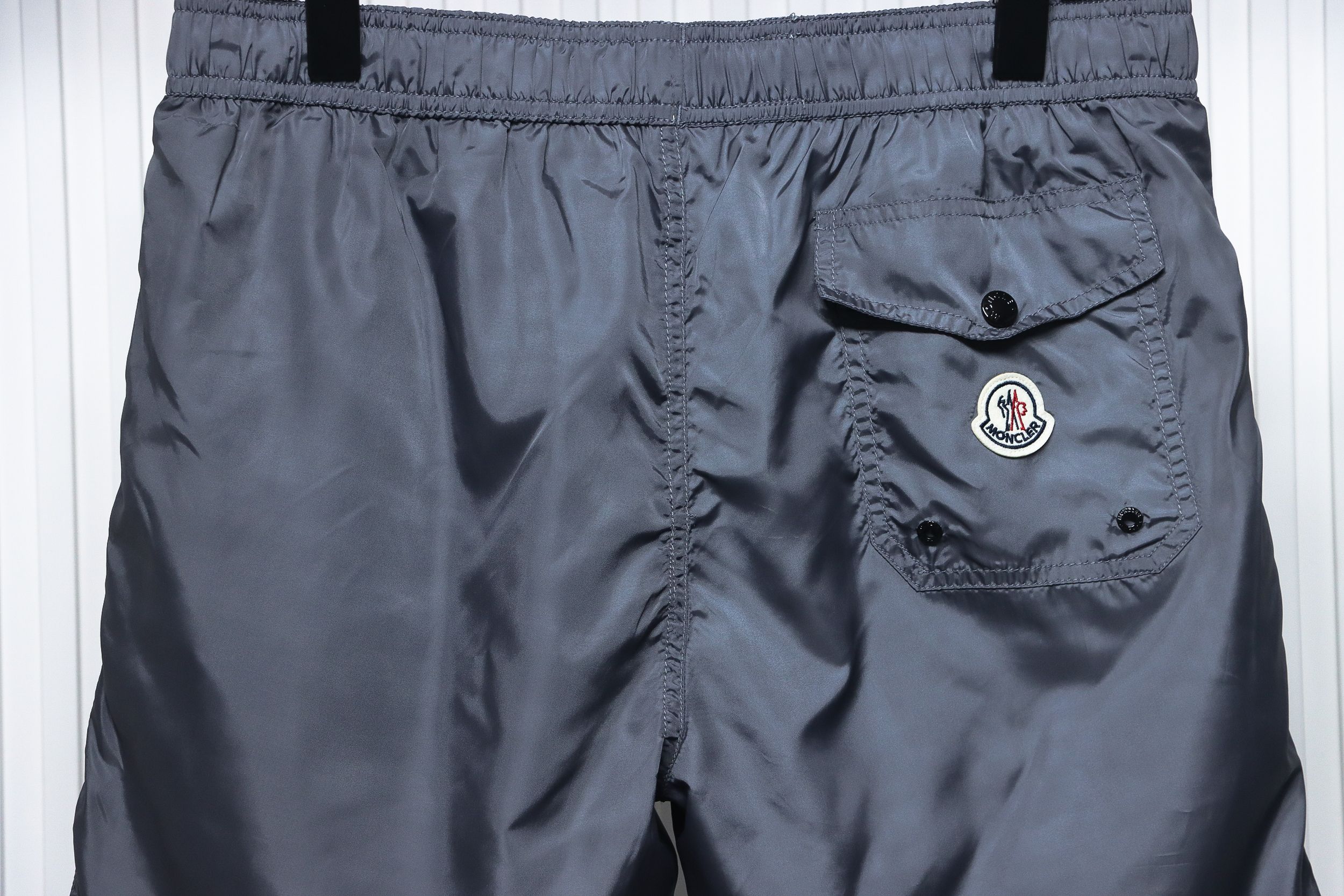 Moncler Classic Pocket Logo Woven Shorts Grey