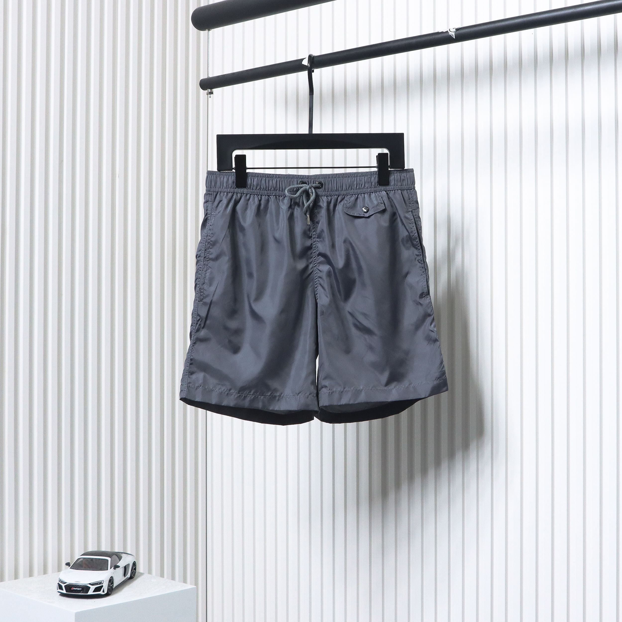 Moncler Classic Pocket Logo Woven Shorts Grey