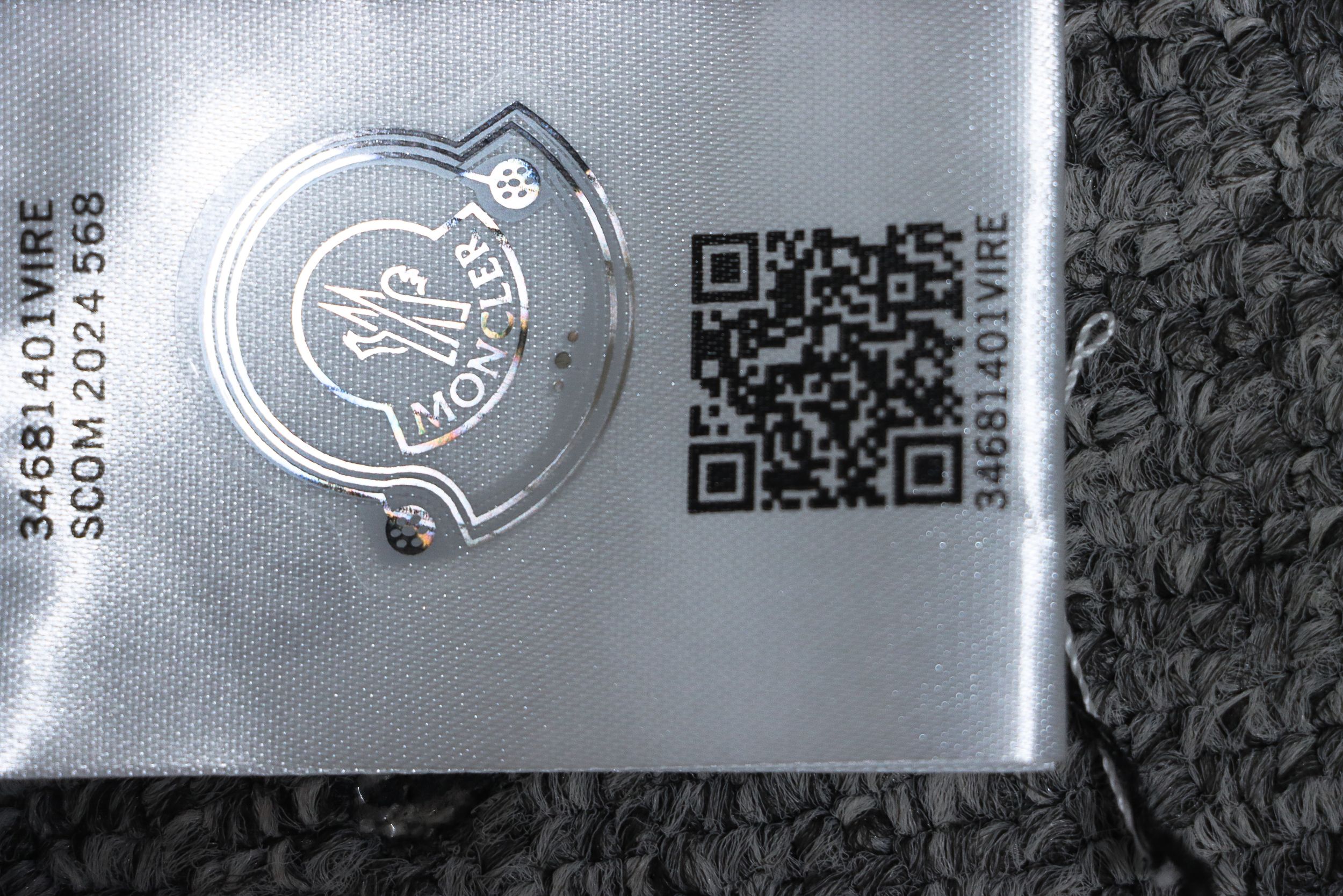 Moncler Classic Pocket Logo Woven Shorts Navy