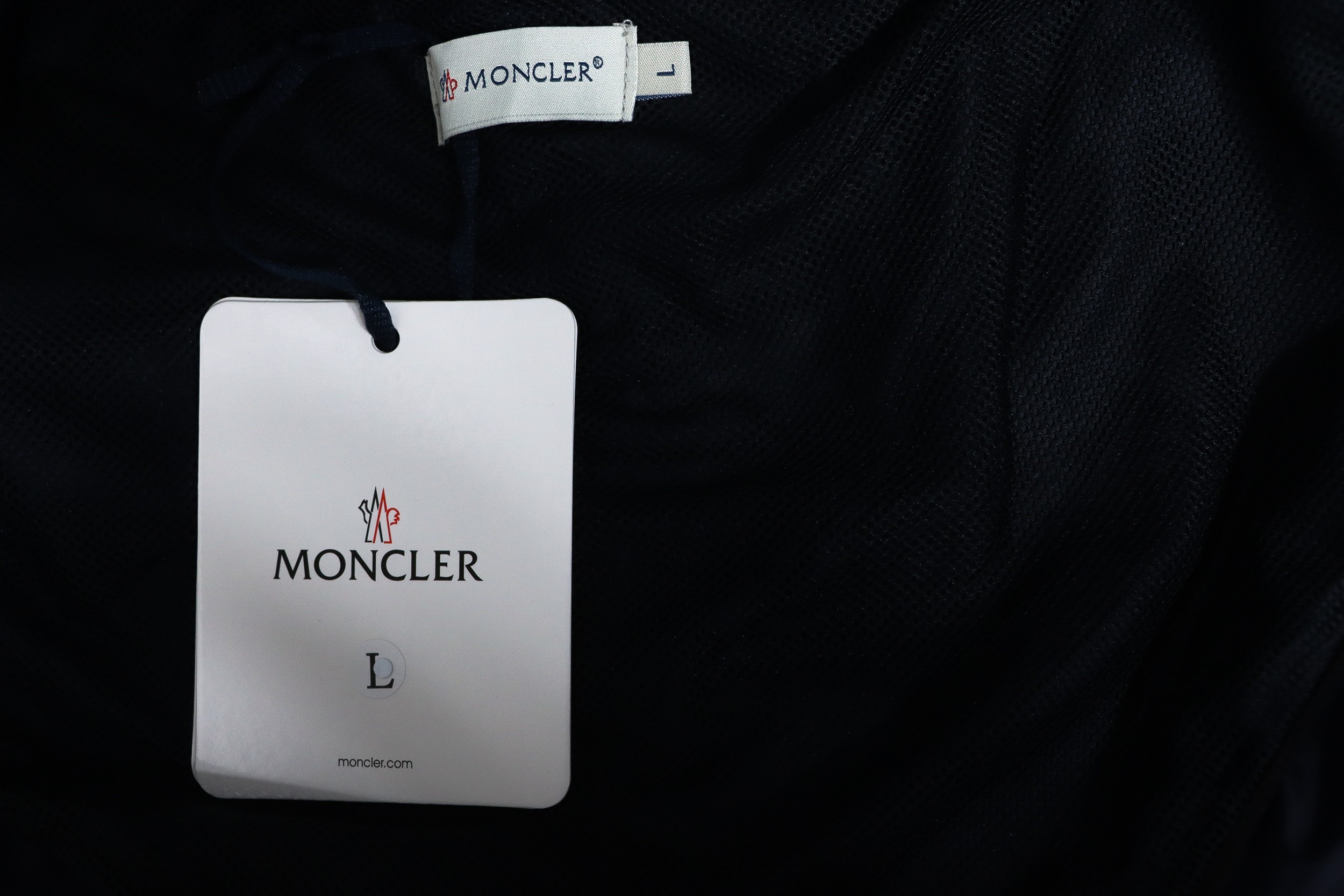 Moncler Classic Pocket Logo Woven Shorts Navy