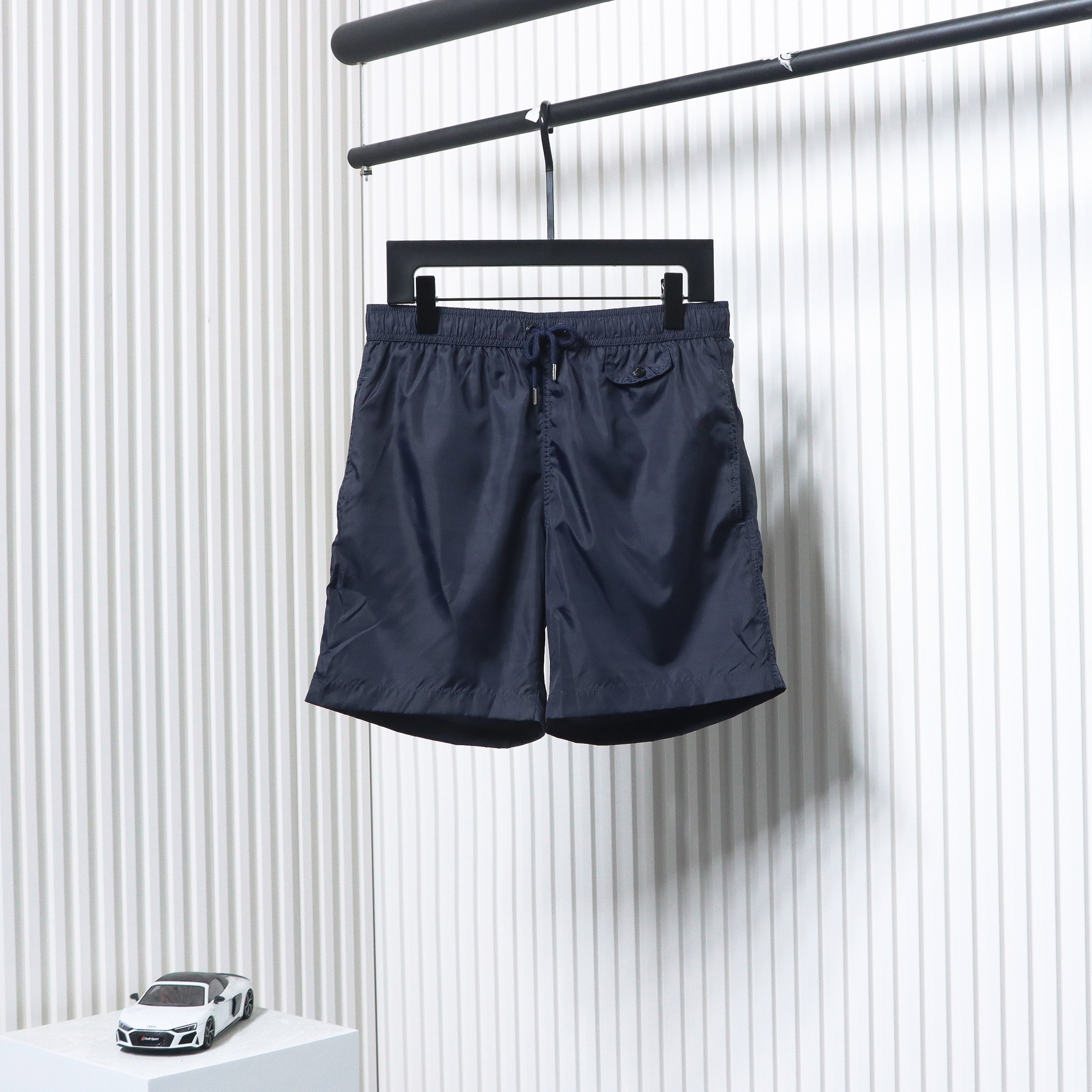 Moncler Classic Pocket Logo Woven Shorts Navy
