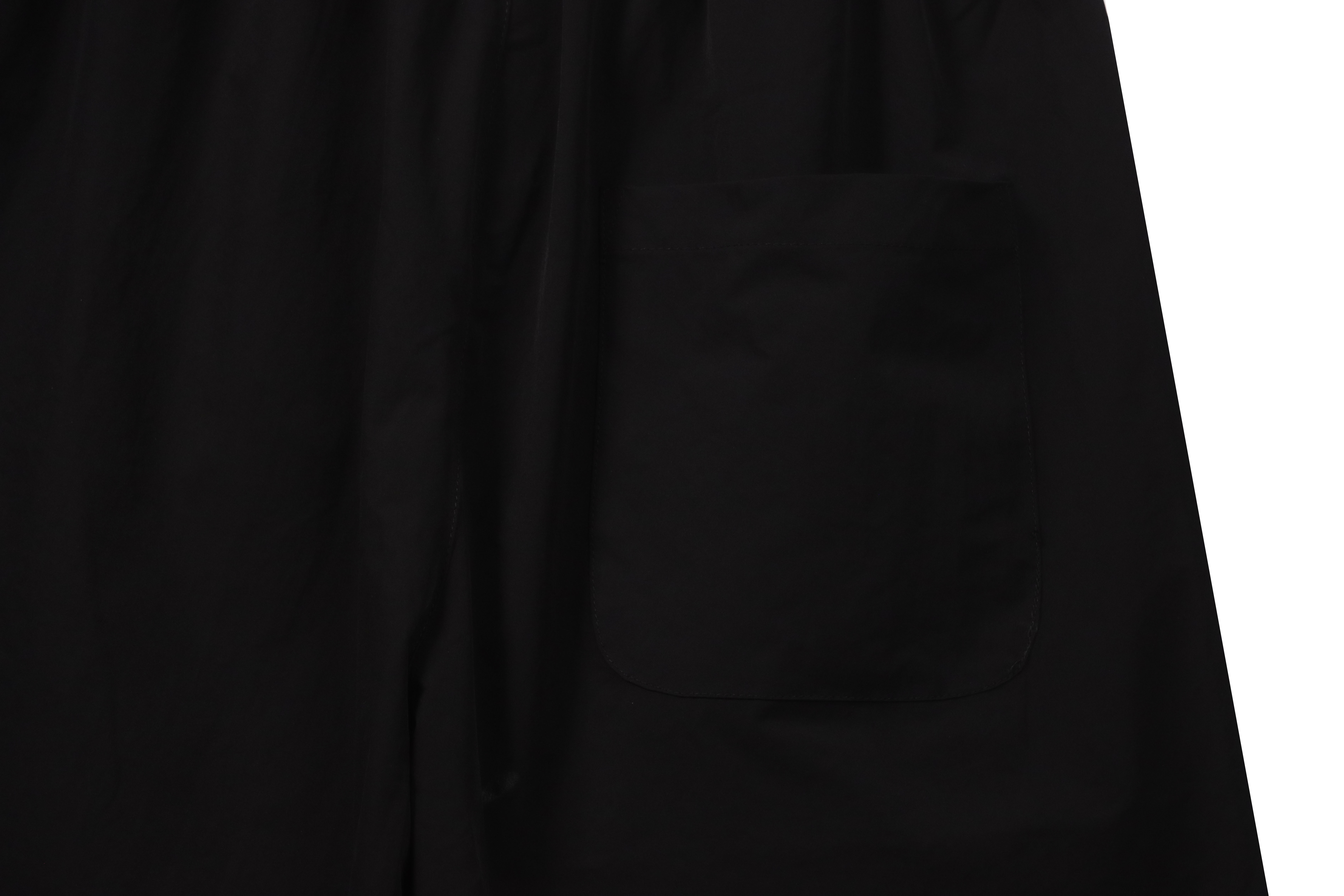 Moncler small logo woven shorts black