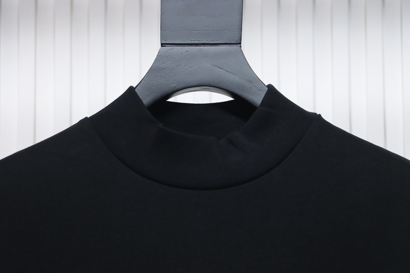 Maison Margiela 24SS Margiela washed embroidered short-sleeved T-shirt black