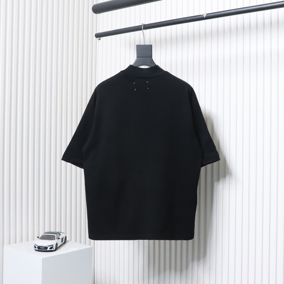 Maison Margiela 24SS Margiela washed embroidered short-sleeved T-shirt black